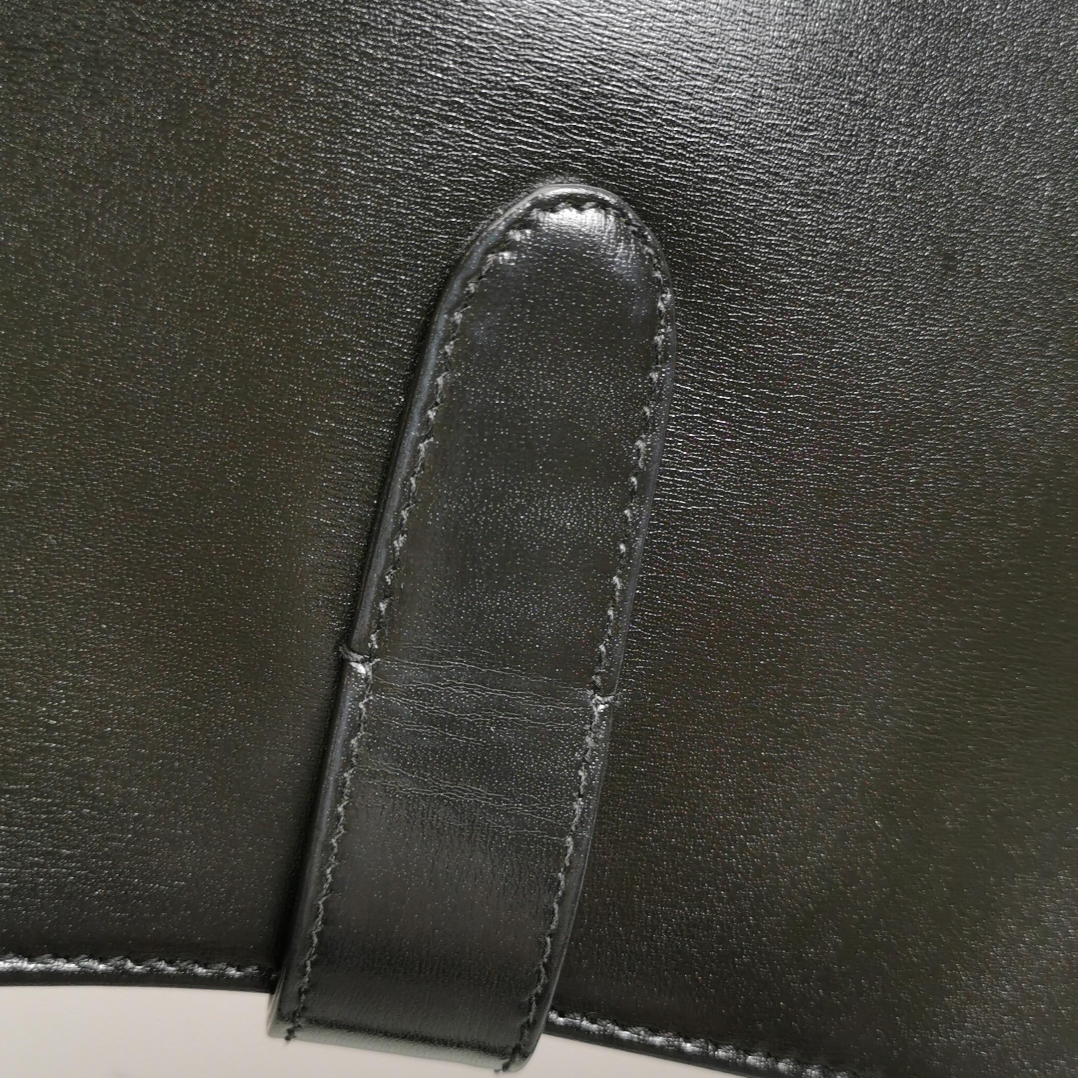 Gucci Jackie 1961 Black Leather Bag Small With Long Strap en vente 15