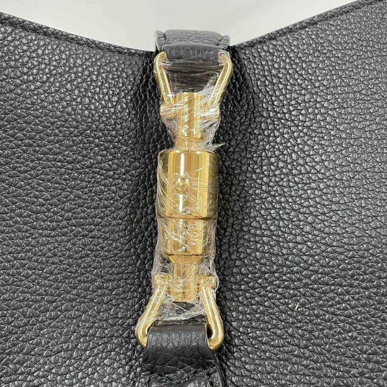 Gucci Jackie 1961 Black Pebbled Leather Bag Small 11