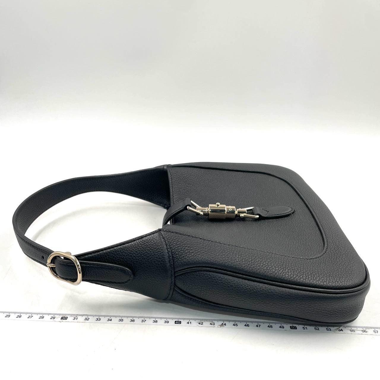 Gucci Jackie 1961 Black Pebbled Leather Bag Small Never Worn in vendita 1