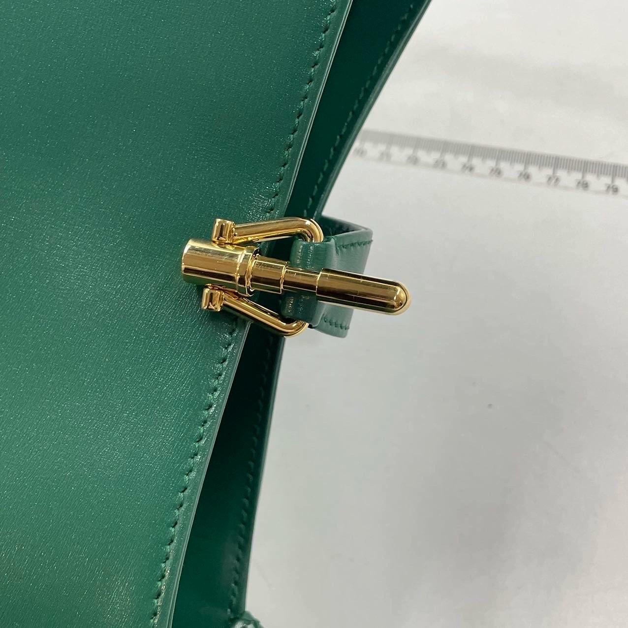 Gucci Jackie 1961 Grüne Ledertasche mit verstellbarem Riemen im Angebot 10