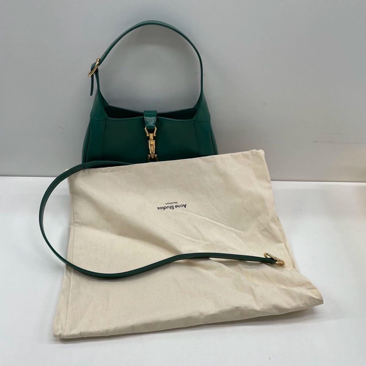 Gucci Jackie 1961 Green Leather Bag Small with Adjustable Strap For Sale 5