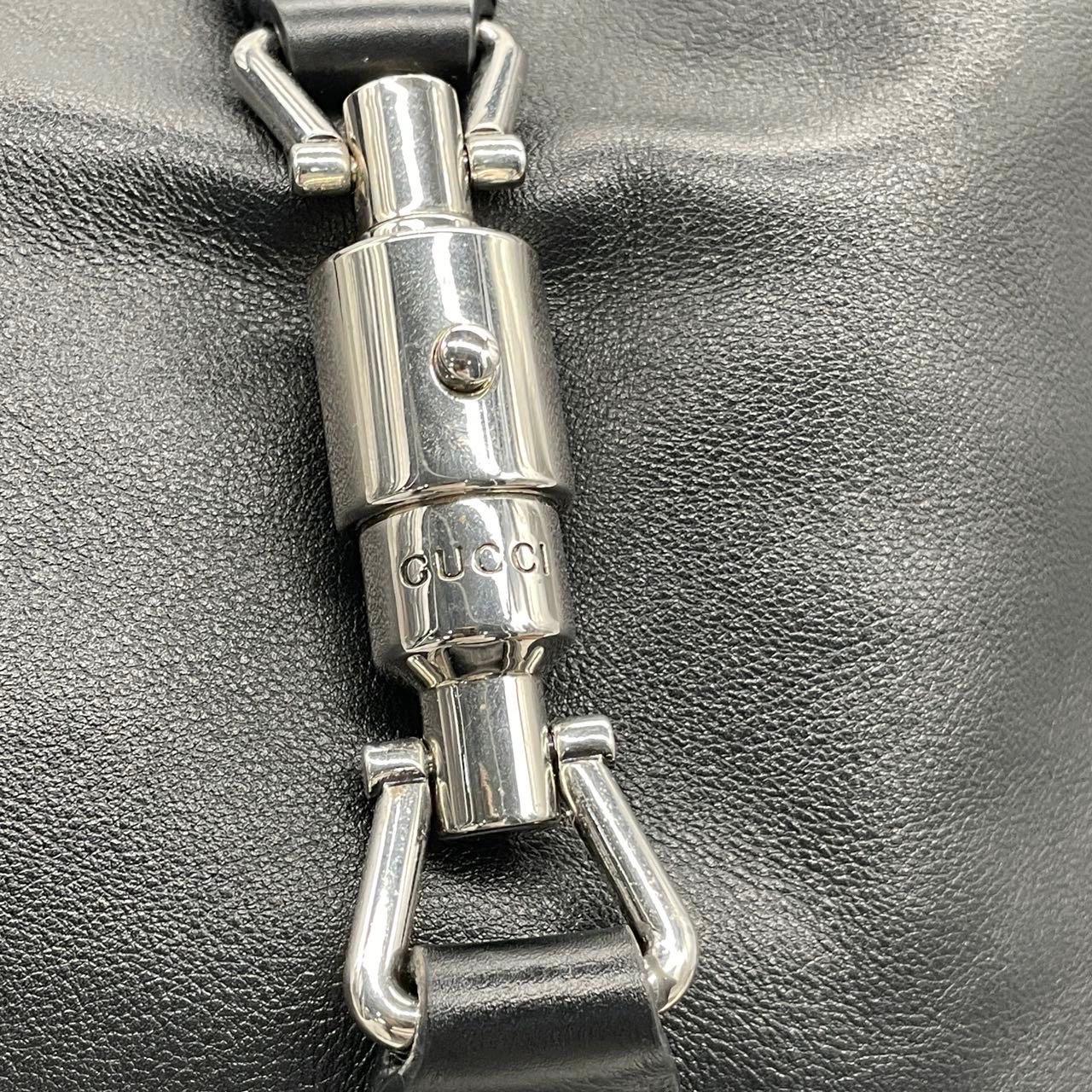 Gucci Jackie 1961 Large in pelle di vitello nera con cinturino lungo in vendita 5