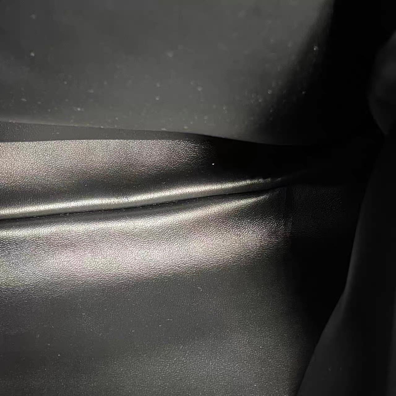 Gucci Jackie 1961 Large in pelle di vitello nera con cinturino lungo in vendita 9