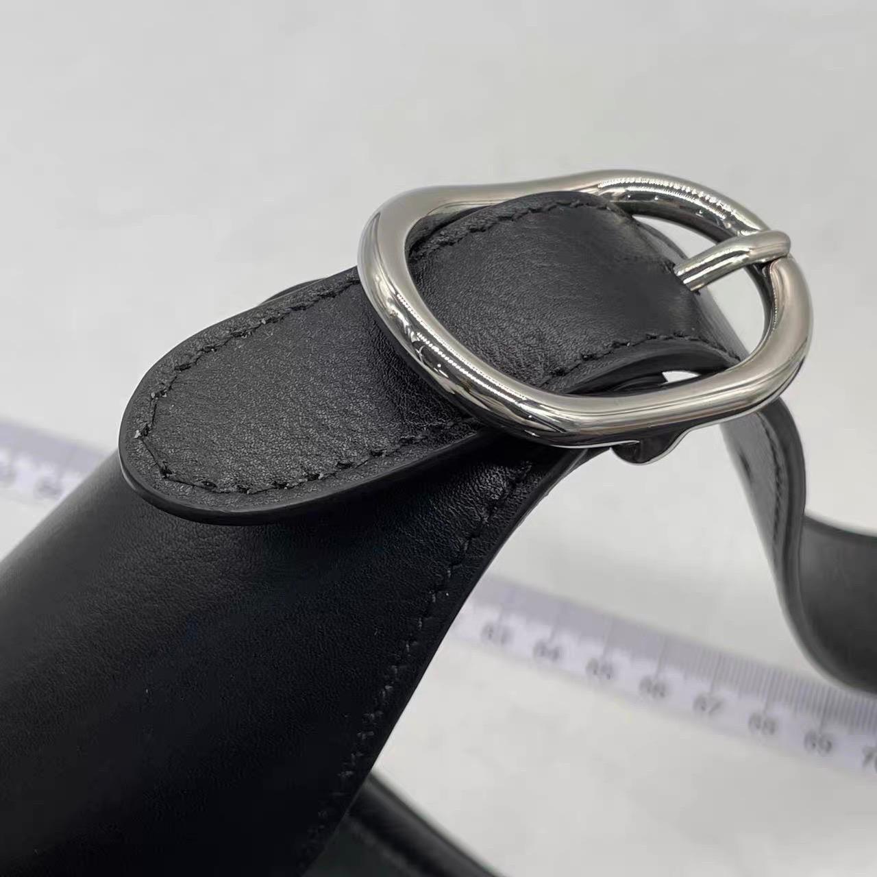 Gucci Jackie 1961 Large in pelle di vitello nera con cinturino lungo in vendita 14