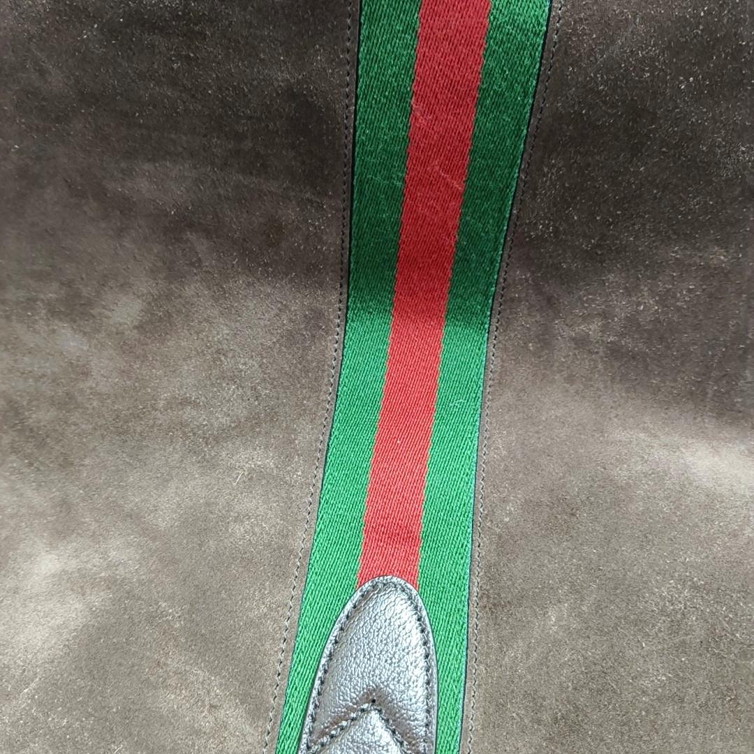 Gucci Jackie 1961 Medium Brown Suede Shoulder Tote Bag For Sale 5