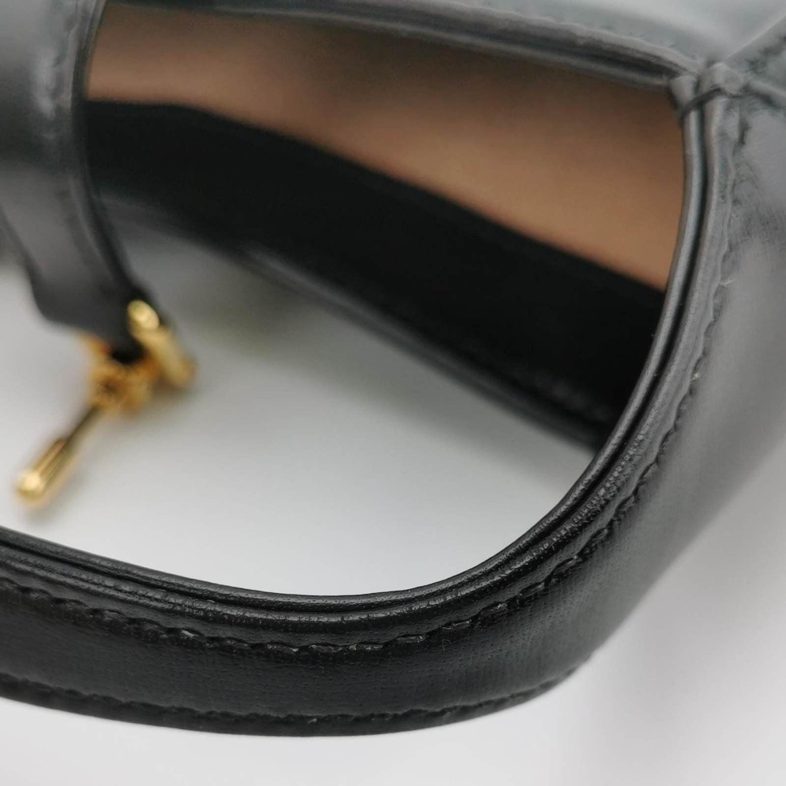 Gucci Jackie 1961 Mini Black Leather Bag with Adjustable Strap For Sale 9