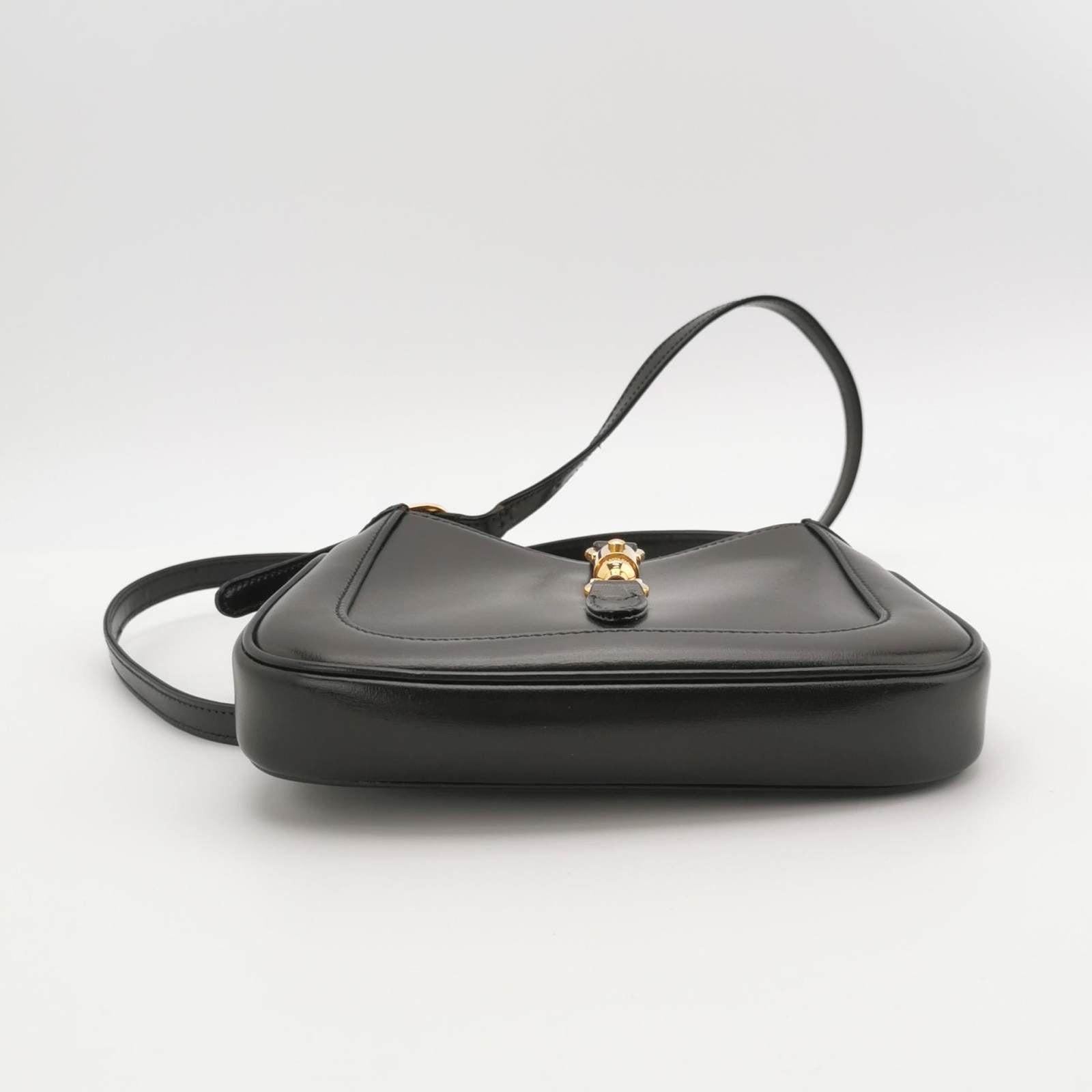 Gucci Jackie 1961 Mini Black Leather Bag with Adjustable Strap For Sale 3