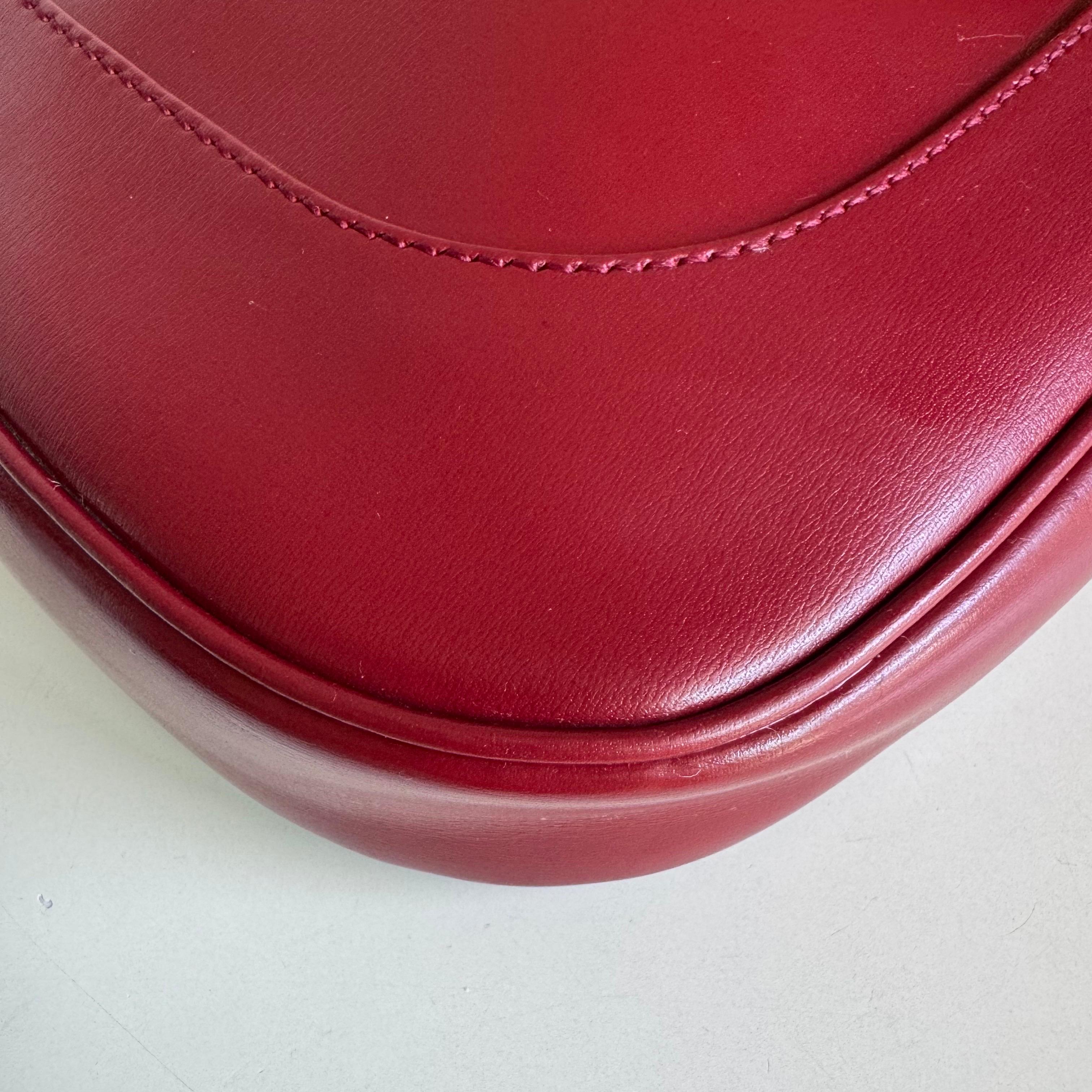Gucci Jackie 1961 Borsa in pelle rossa bordeaux Borsa a tracolla piccola in vendita 11