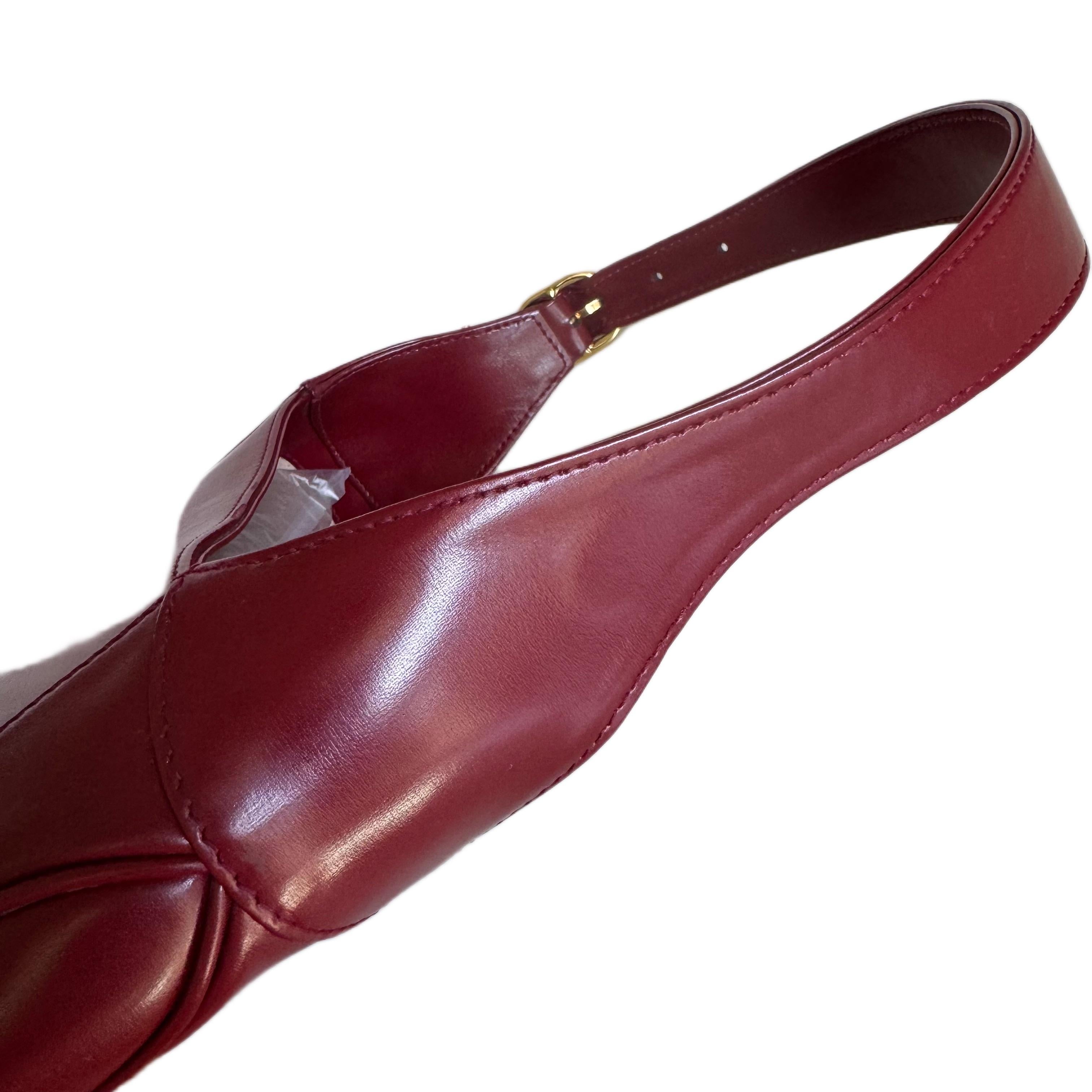 Donna Gucci Jackie 1961 Borsa in pelle rossa bordeaux Borsa a tracolla piccola in vendita