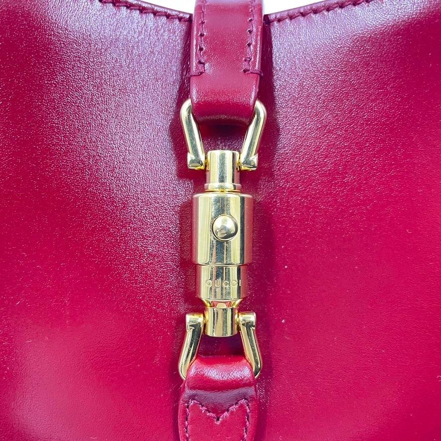Gucci Jackie 1961 Red Leather Bag Size Mini with Adjustable Strap For Sale 5