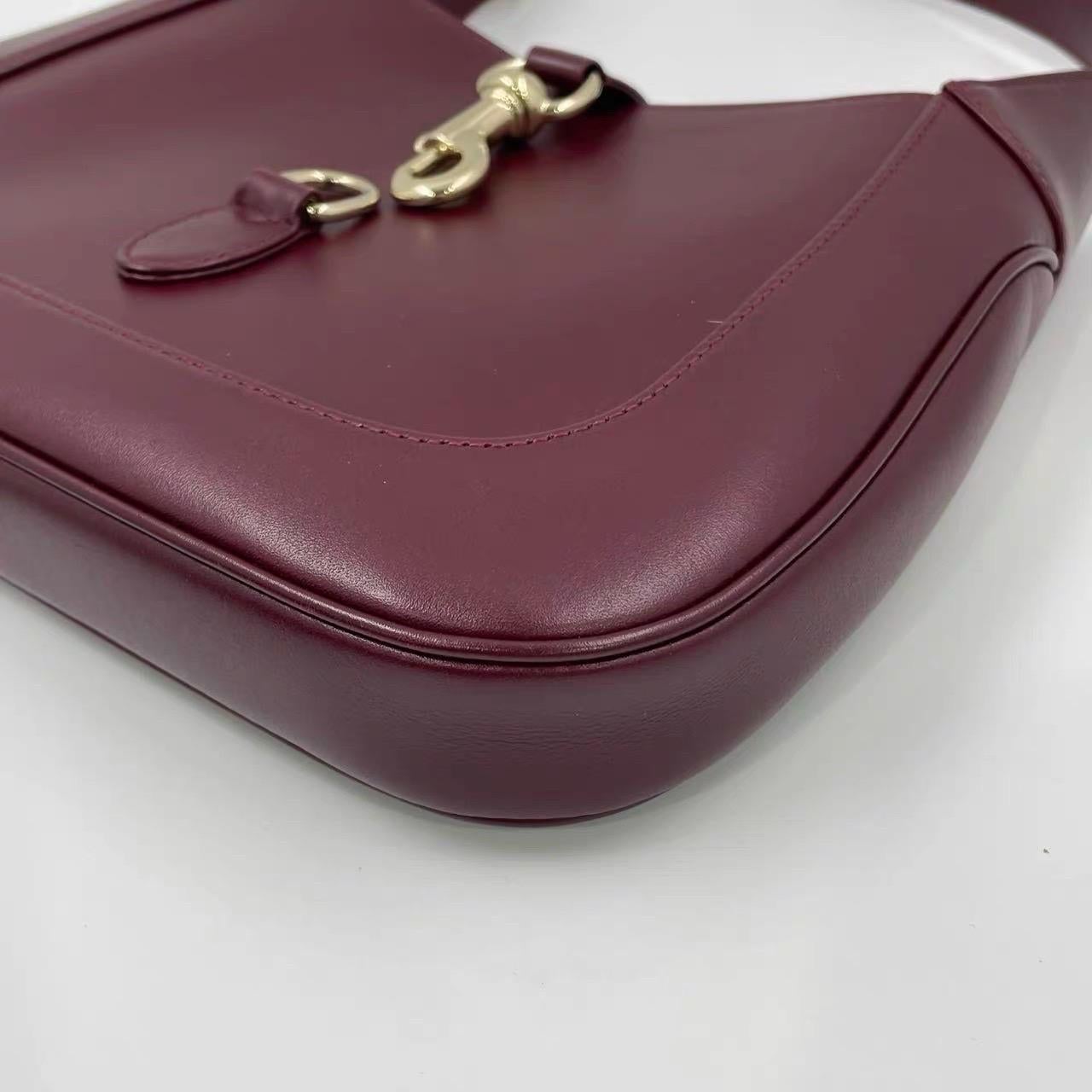 Gucci Jackie 1961 Small Ancora Borsa a tracolla in pelle rosso borgogna S24 in vendita 13
