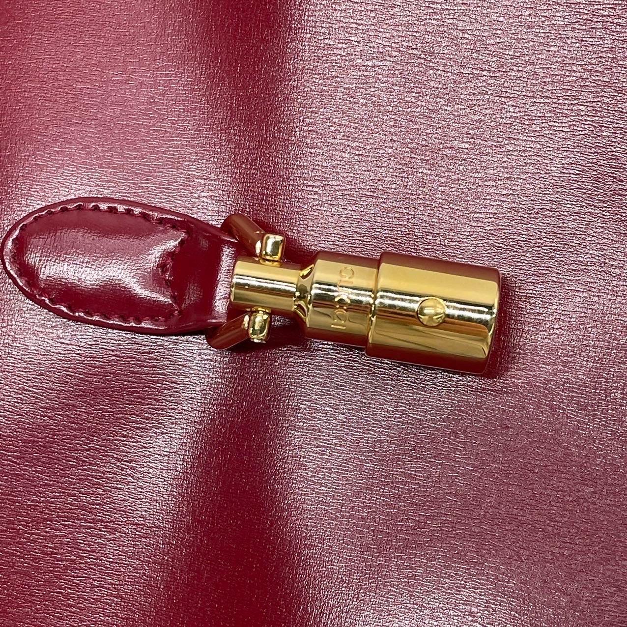 Gucci Jackie 1961 Small Burgundy Red Leather Bag with Adjustable Strap For Sale 11