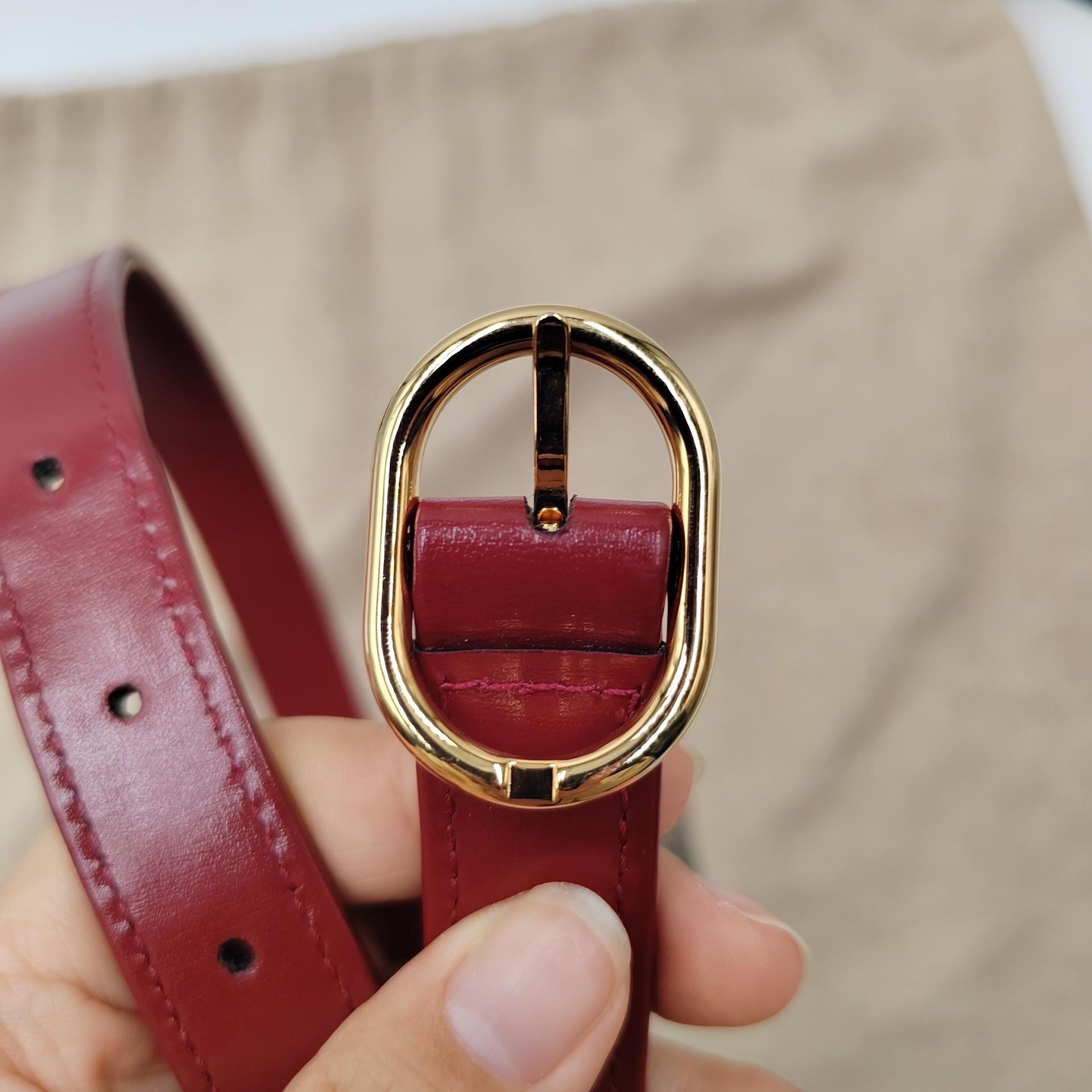 Gucci Jackie 1961 Small Burgundy Red Leather Bag with Adjustable Strap For Sale 16