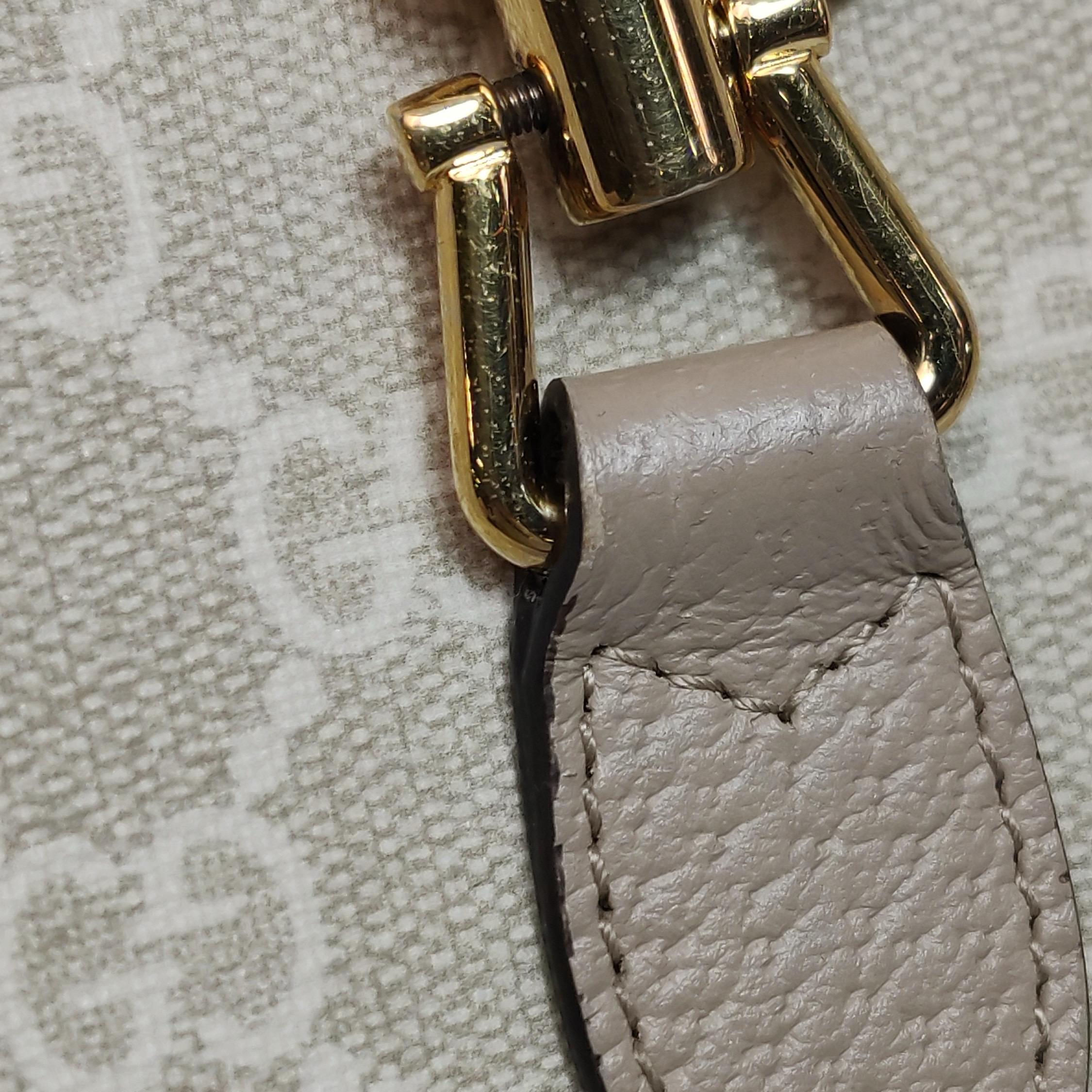 Gucci Jackie 1961 Small Cream Beige Monogram Canvas and Leather Bag en vente 11