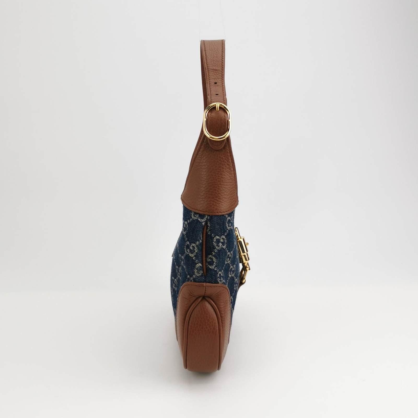 Black Gucci Jackie 1961 Small Handbag in Blue Monogram Denim and Brown Leather For Sale