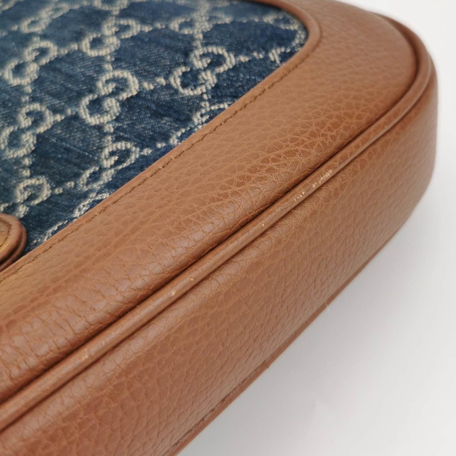 Gucci Jackie 1961 Small Handbag in Blue Monogram Denim and Brown Leather For Sale 3