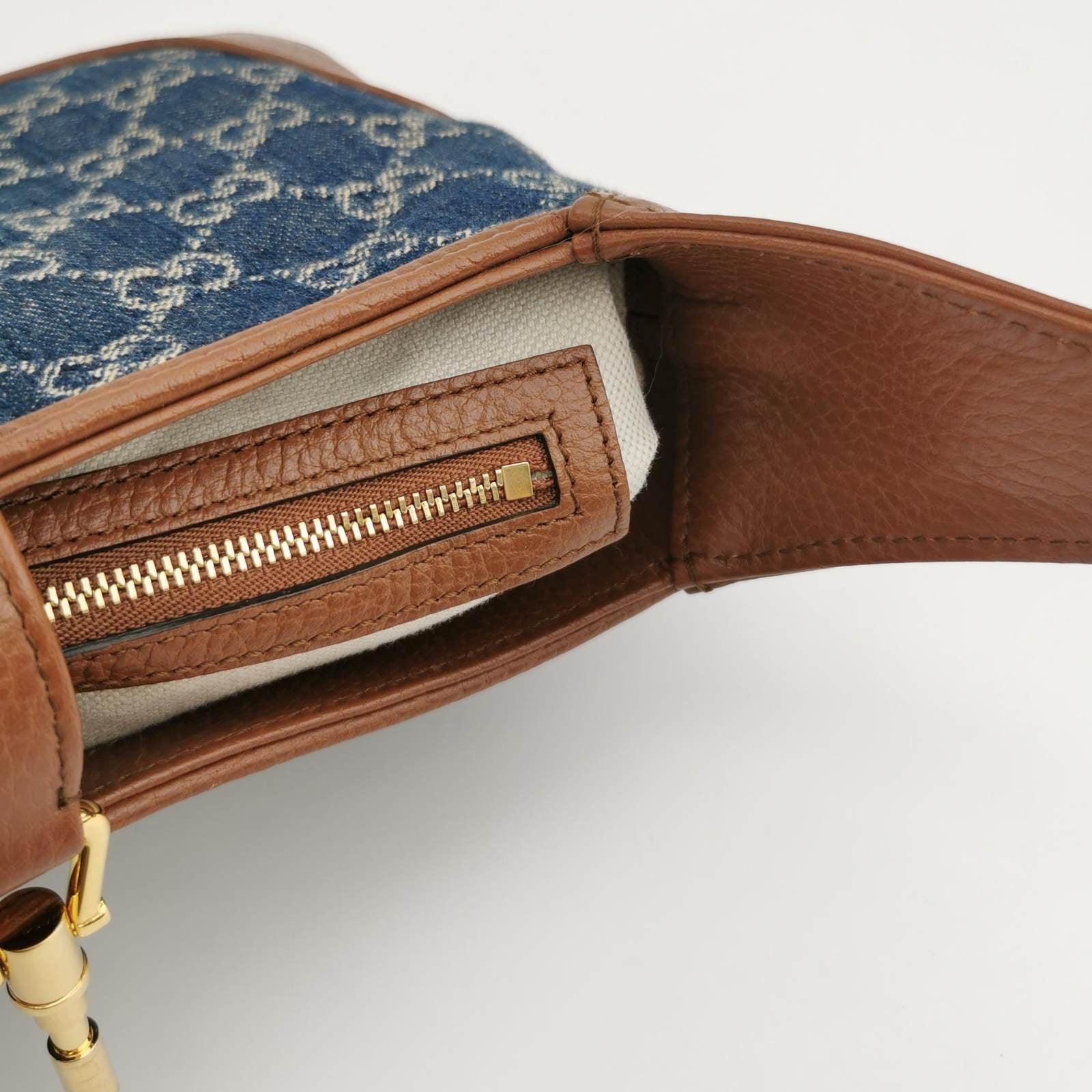 Gucci Jackie 1961 Small Handbag in Blue Monogram Denim and Brown Leather For Sale 4