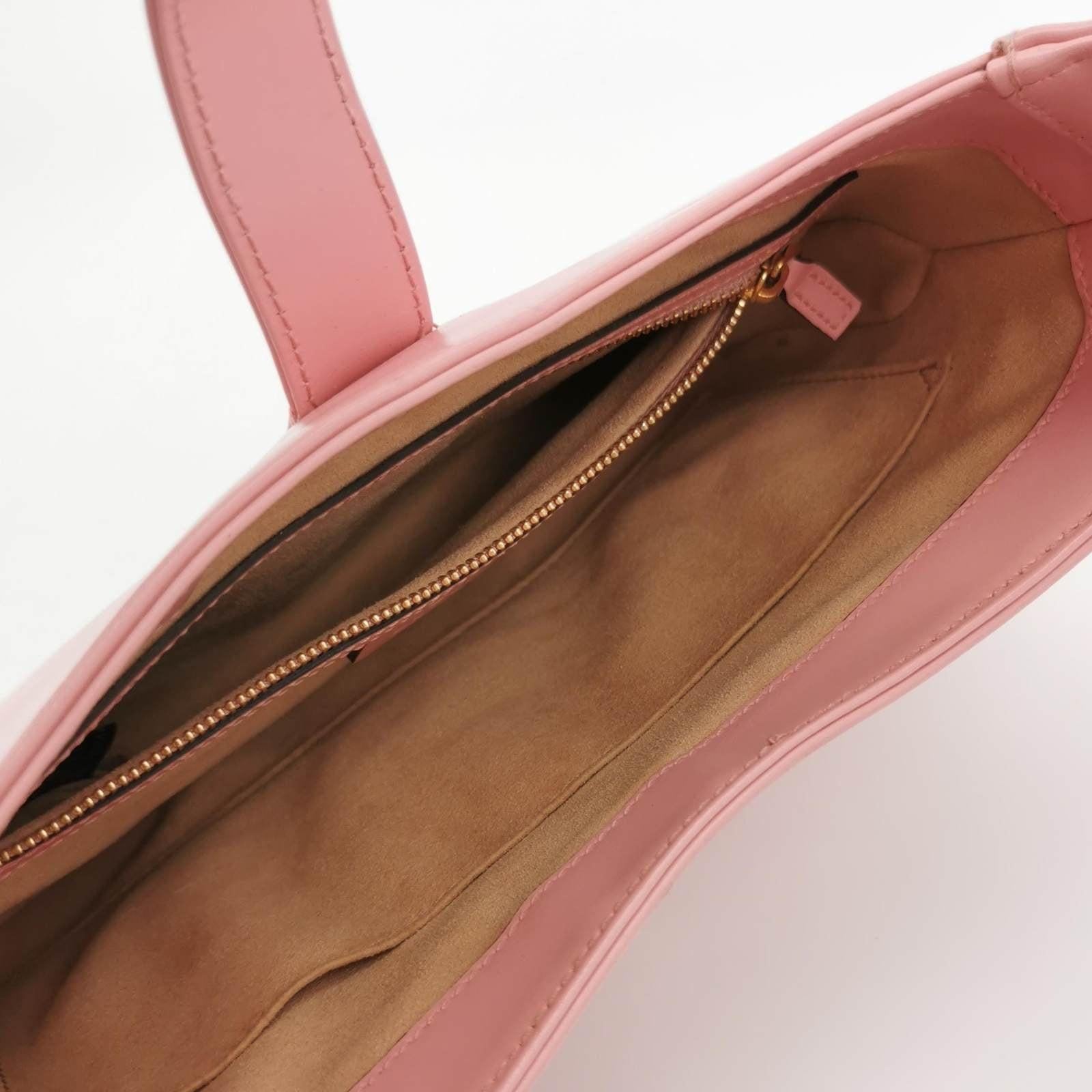 Gucci Jackie 1961 Small Leather Bag with Adjustable Strap Size Pink For Sale 3