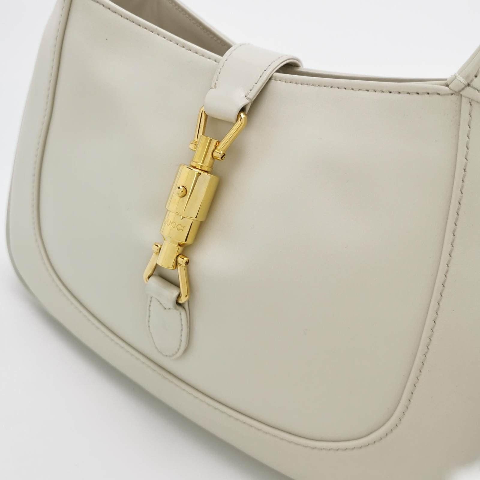 Gucci Jackie 1961 Small Leather Bag with Adjustable Strap Size White For Sale 4
