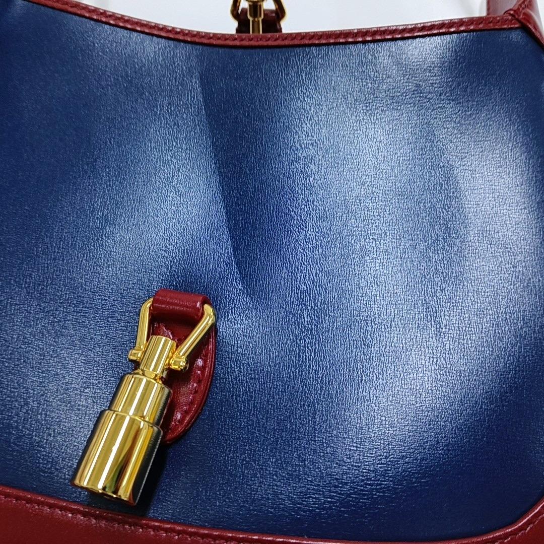 Gucci Jackie 1961 - Petit sac à bandoulière en cuir marine et bourgogne en vente 4
