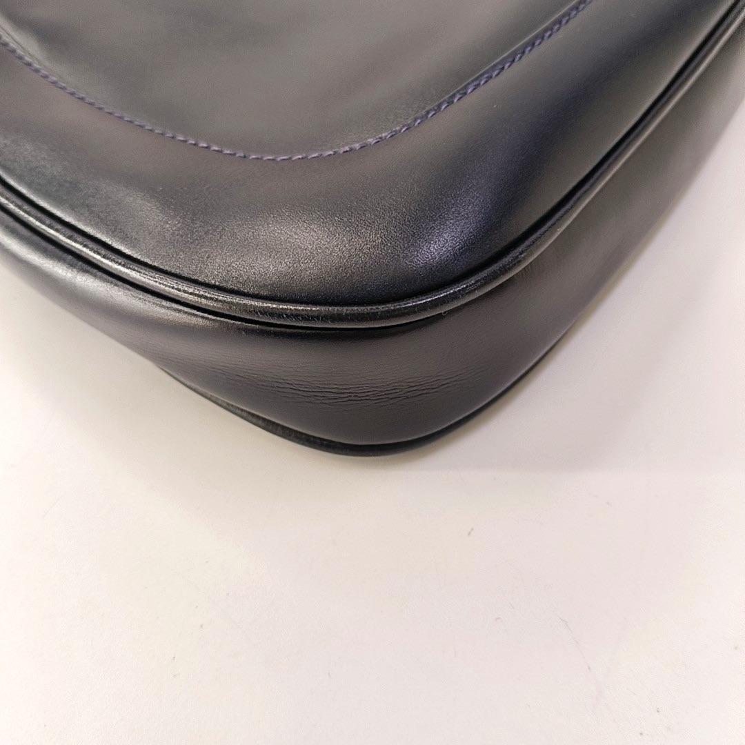 Gucci Jackie 1961 - Petit sac en cuir marine avec bandoulière réglable en vente 12