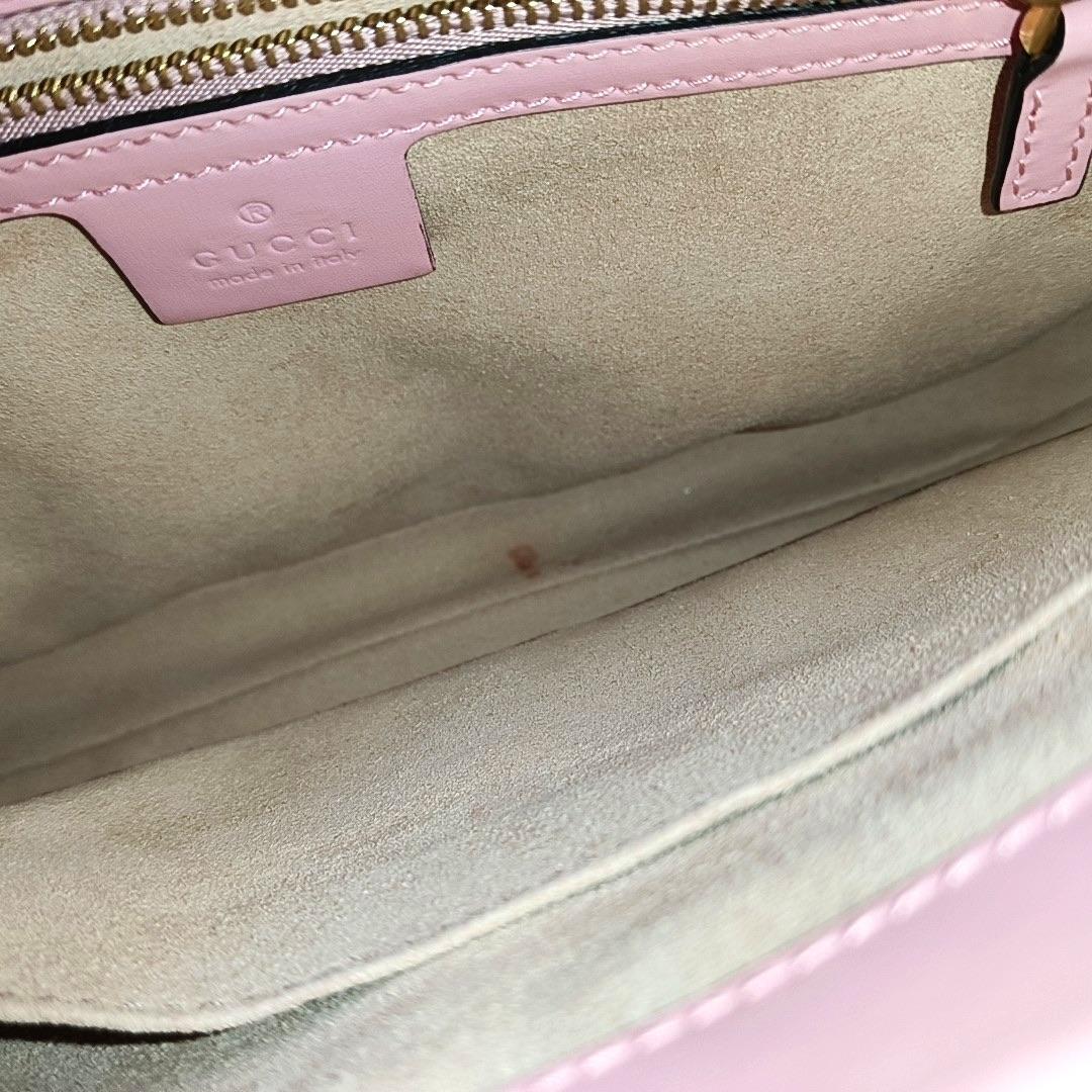 Gucci Jackie 1961 Kleine rosa Ledertasche mit verstellbarem Riemen im Angebot 5