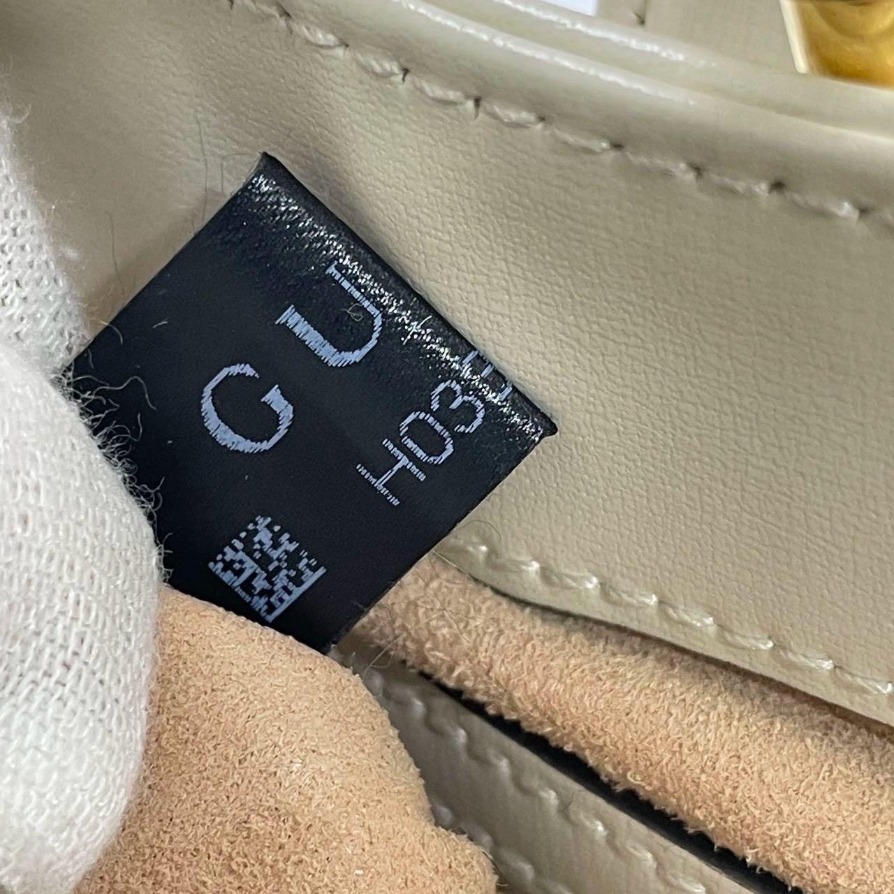 Gucci Jackie 1961 Small White Leather Bag with Adjustable Strap For Sale 7