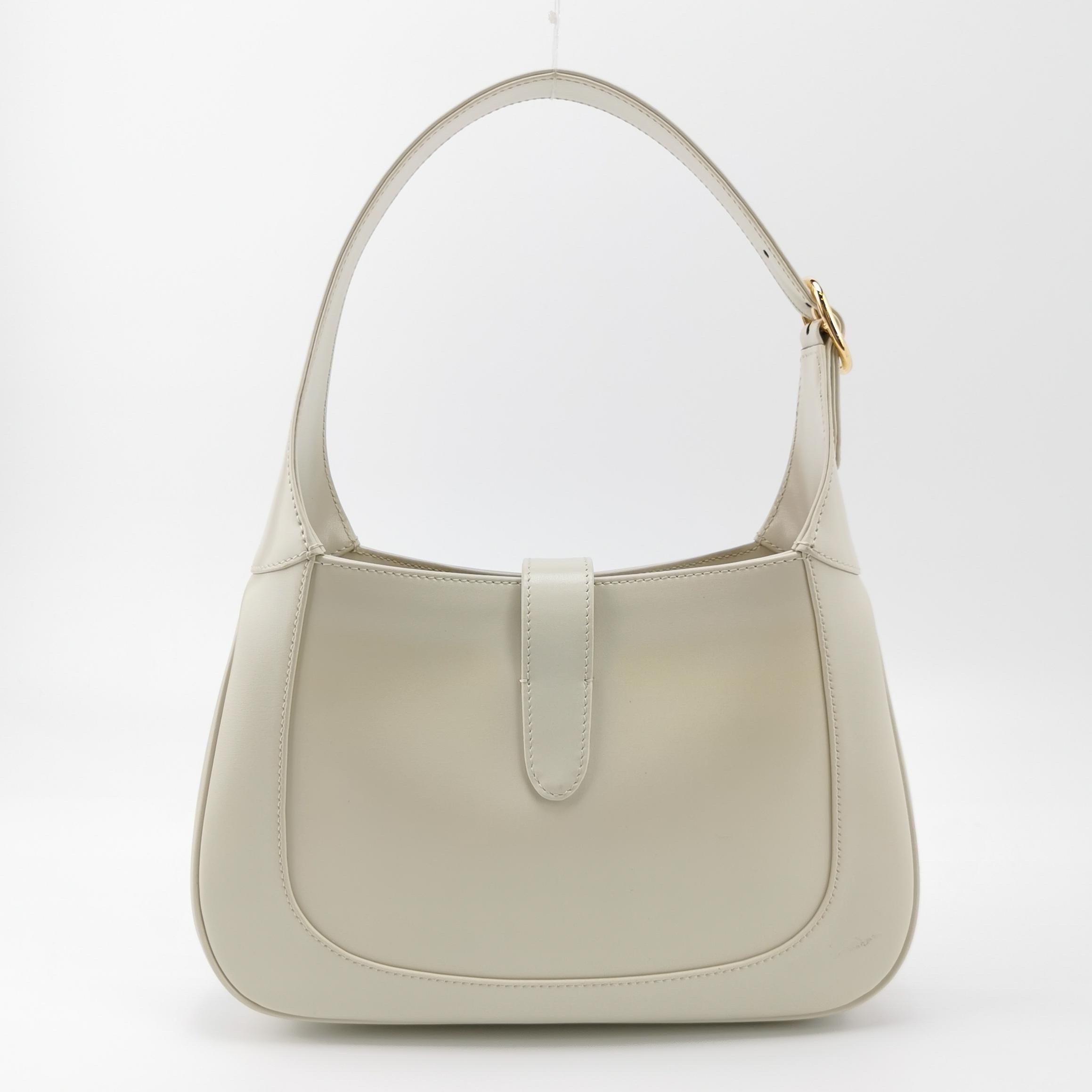 Gucci Jackie 1961 Small White Leather Bag with Adjustable Strap In Excellent Condition For Sale In AUBERVILLIERS, FR