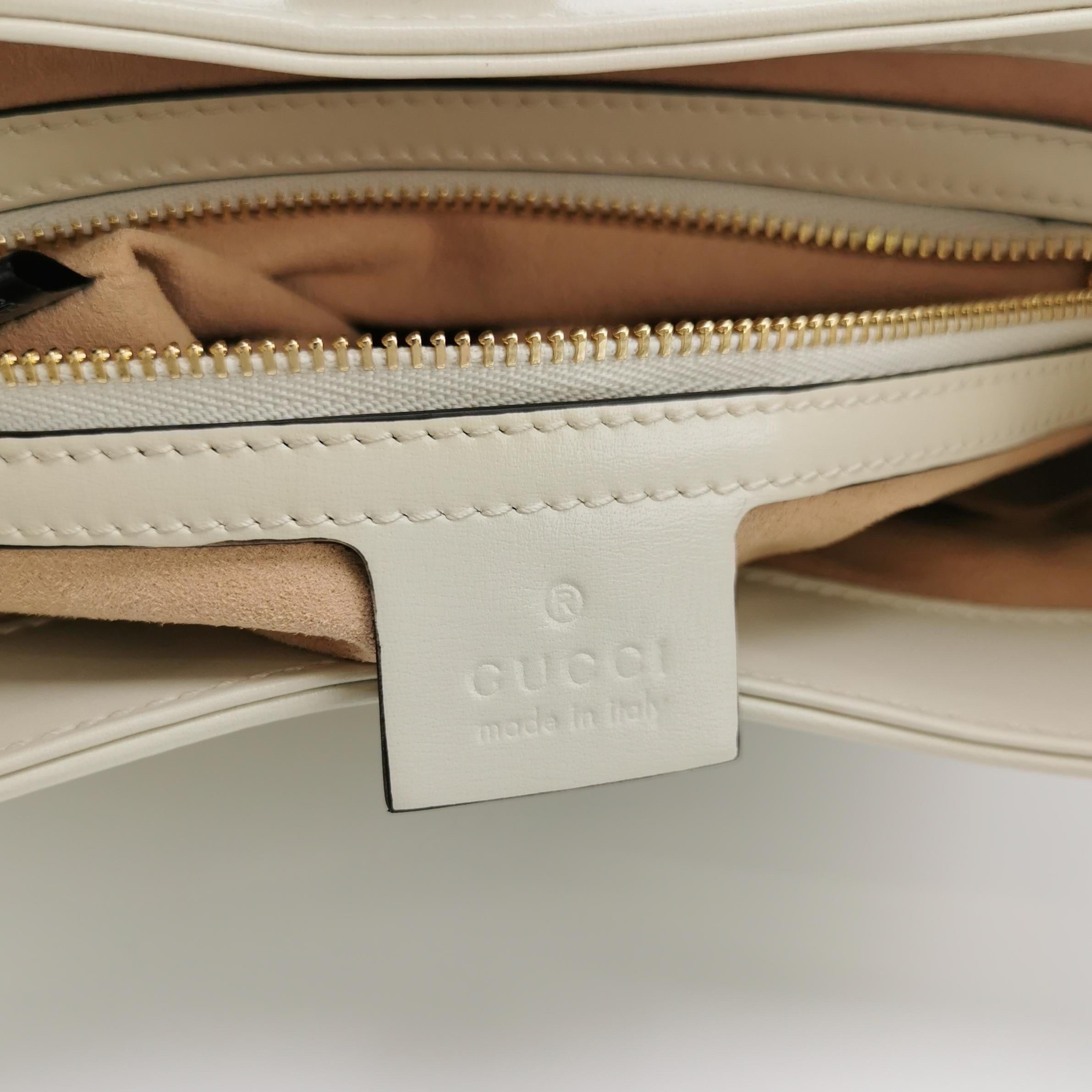 Gucci Jackie 1961 Small White Leather Bag with Adjustable Strap For Sale 2