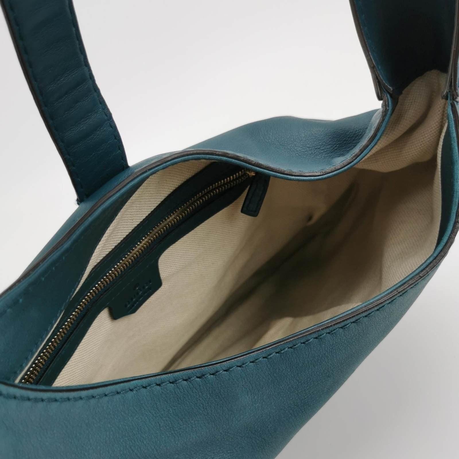 Women's Gucci Jackie 1961 Soft Navy Leather Bag Medium