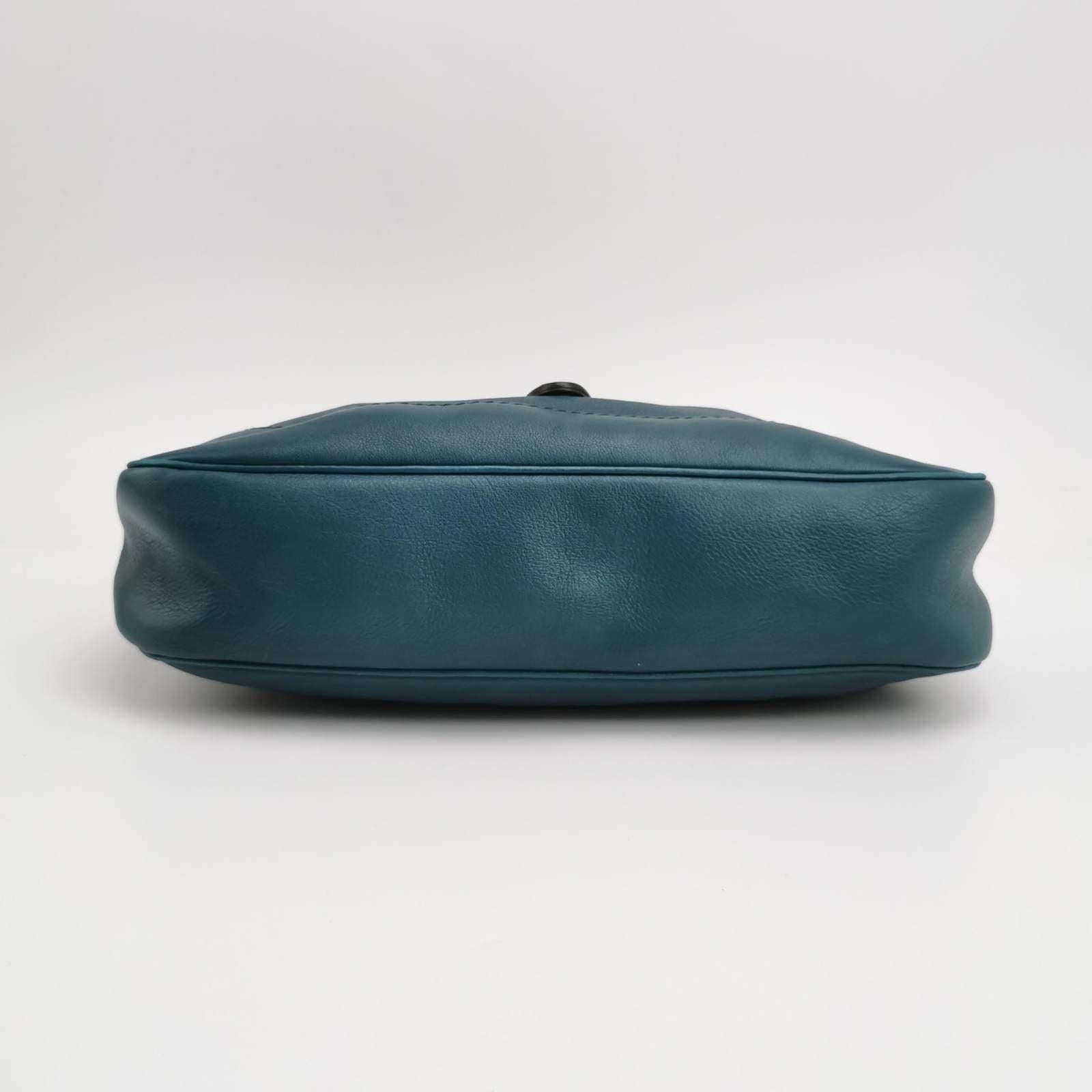 Gucci Jackie 1961 Soft Navy Leather Bag Medium 1