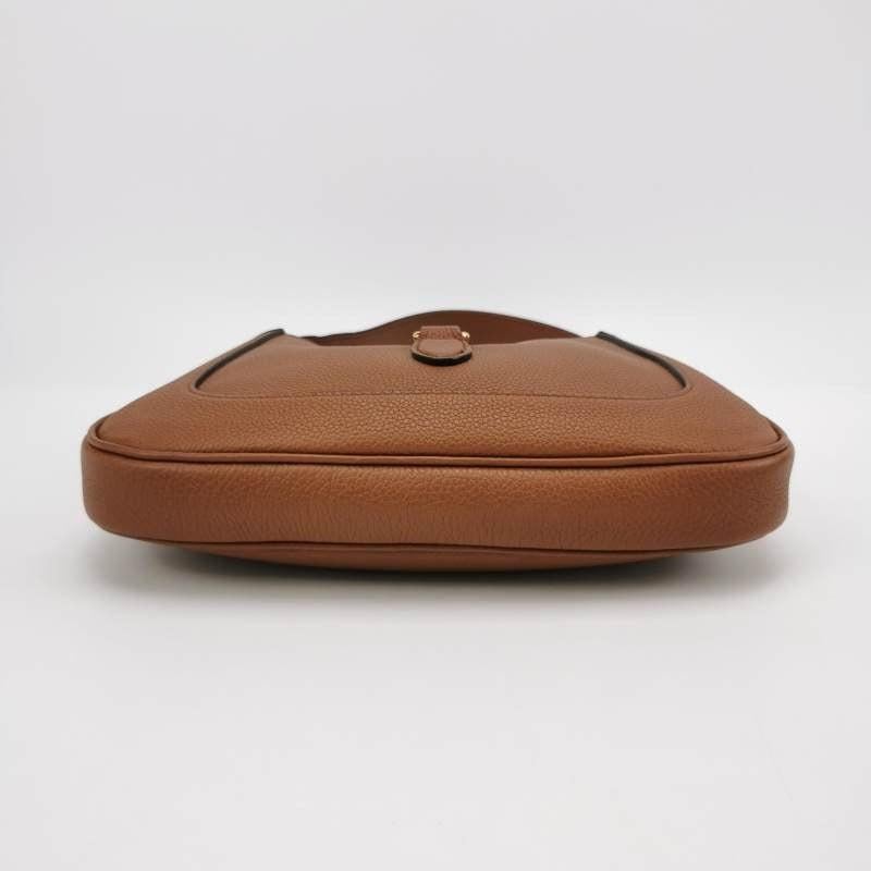 Gucci Jackie 1961 Tan Brown Pebbled Leather Bag Small In Excellent Condition In AUBERVILLIERS, FR