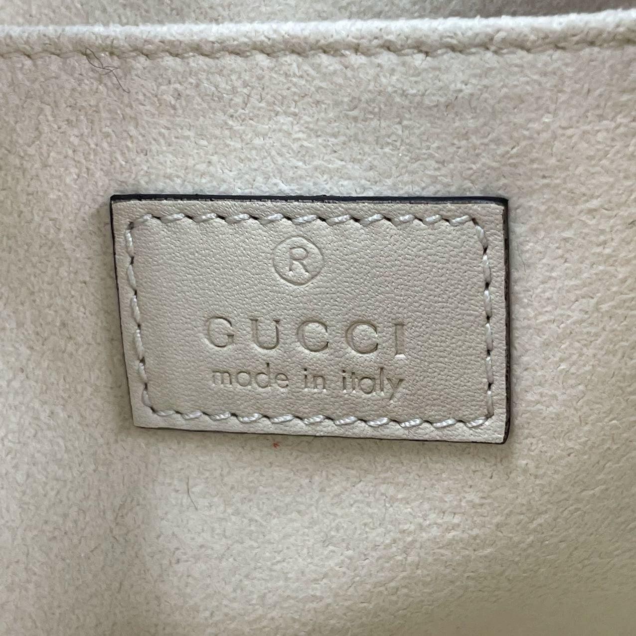 Gucci Jackie 1961 White Fluffy Shearling Bag Small For Sale 1