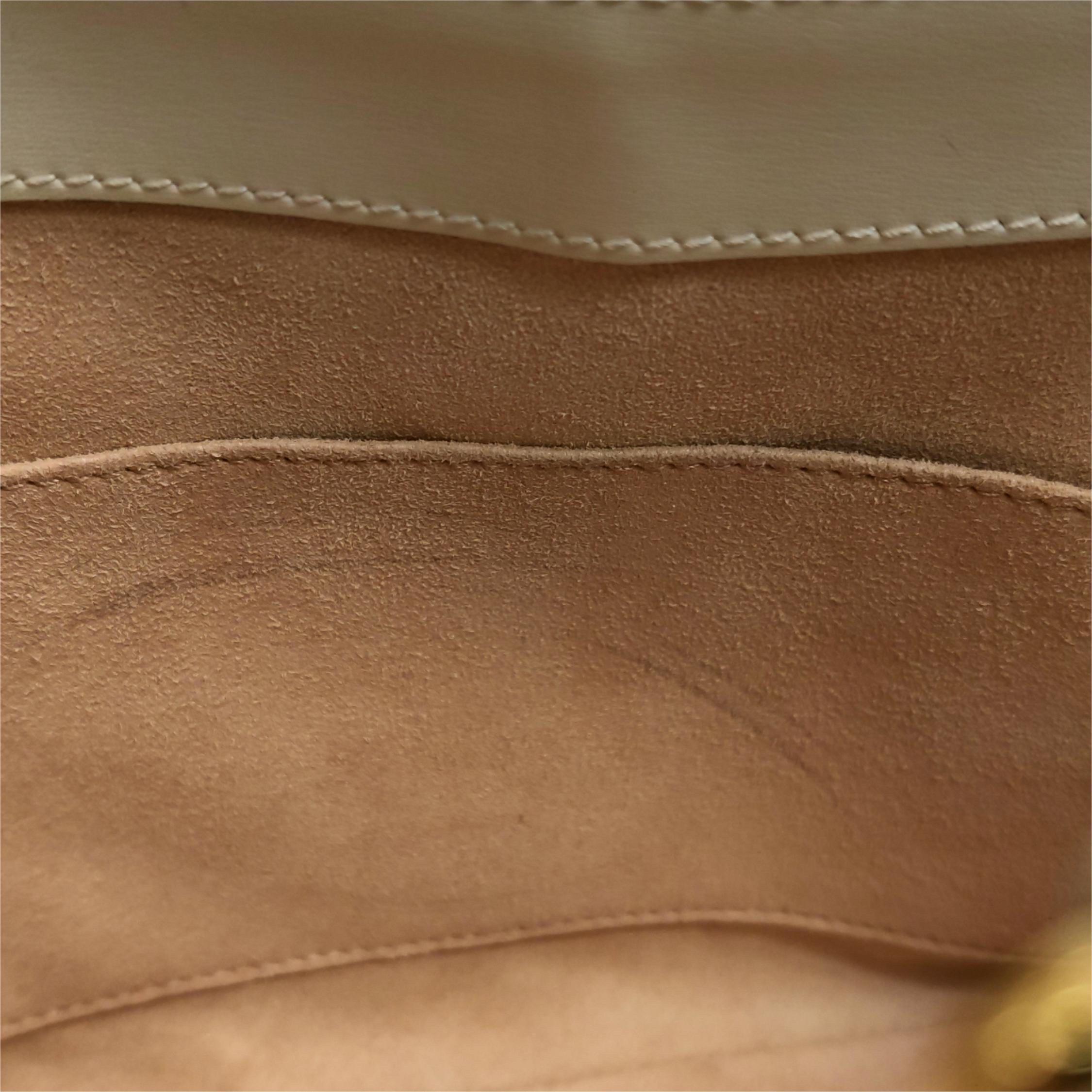 Gucci Jackie 1961 Borsa in pelle bianca Borsa a tracolla piccola con tracolla in vendita 3