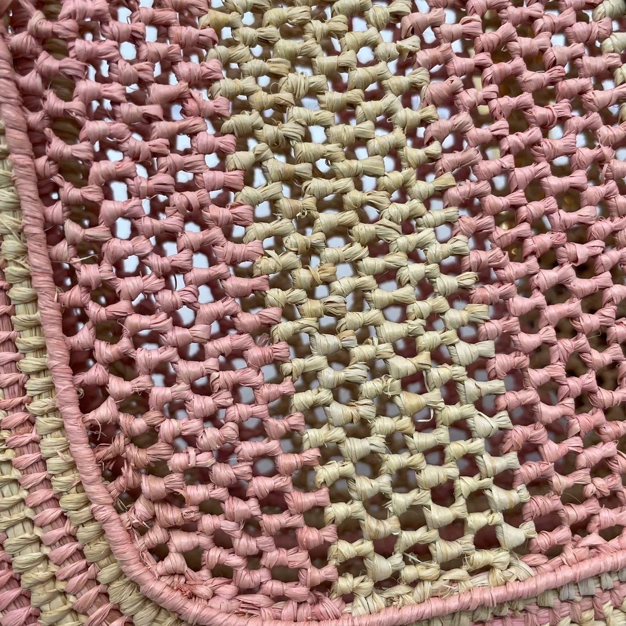 Gucci Jackie 1961 - Sac en osier rose avec sangle en cuir dorée en vente 10