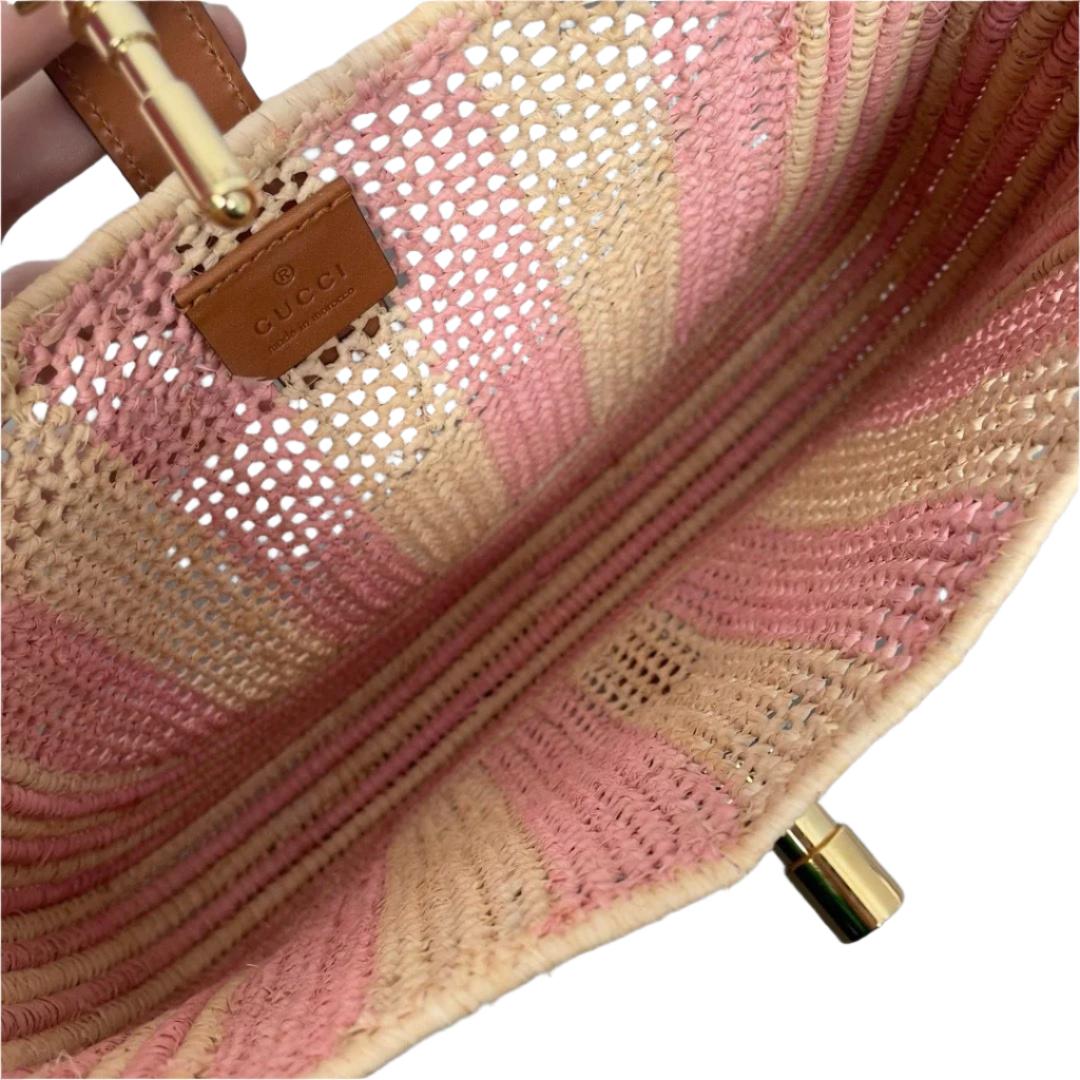 Gucci Jackie 1961 - Sac en osier rose avec sangle en cuir dorée Neuf - En vente à AUBERVILLIERS, FR