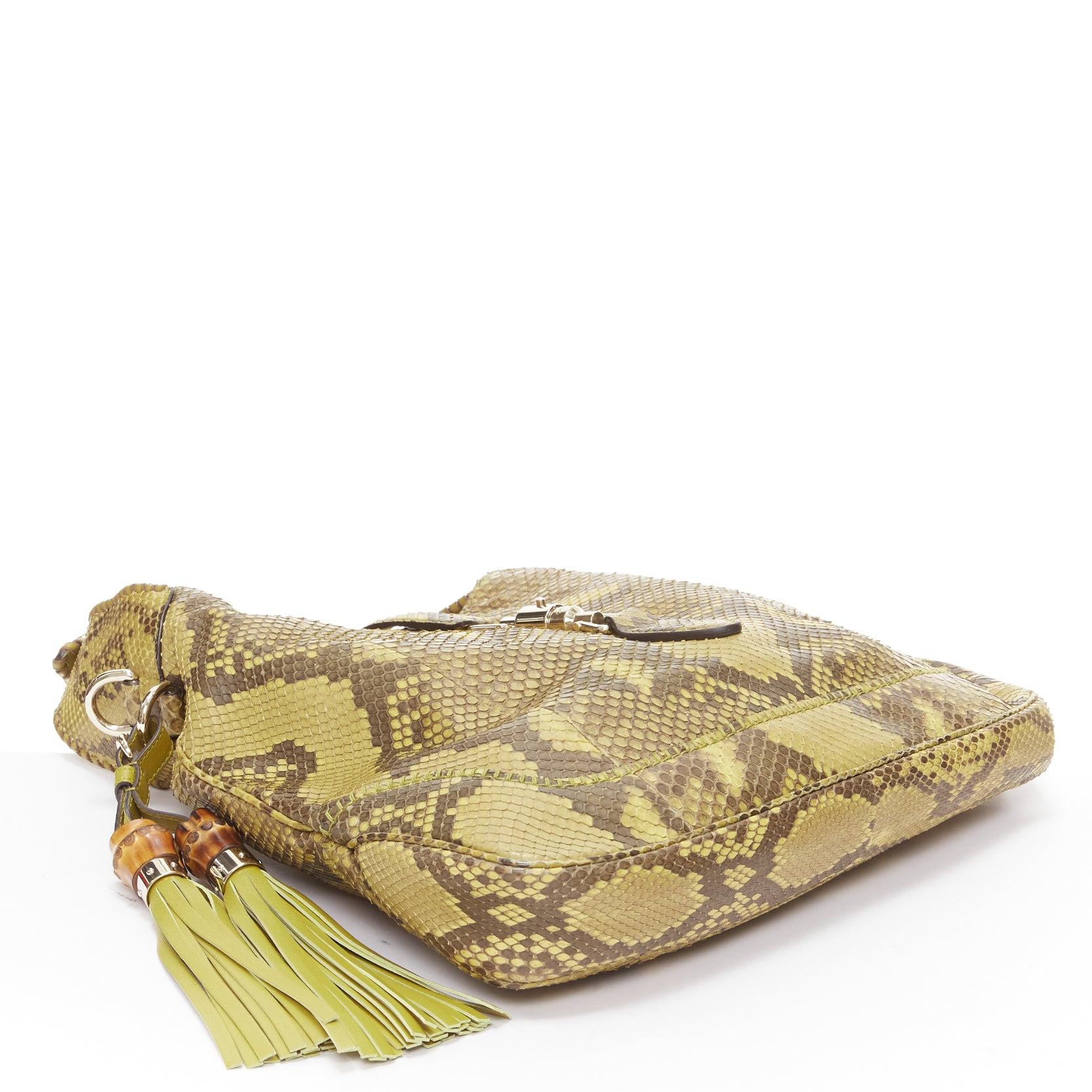 GUCCI Jackie green scaled leather bamboo tassel horsebit shoulder bag For Sale 2