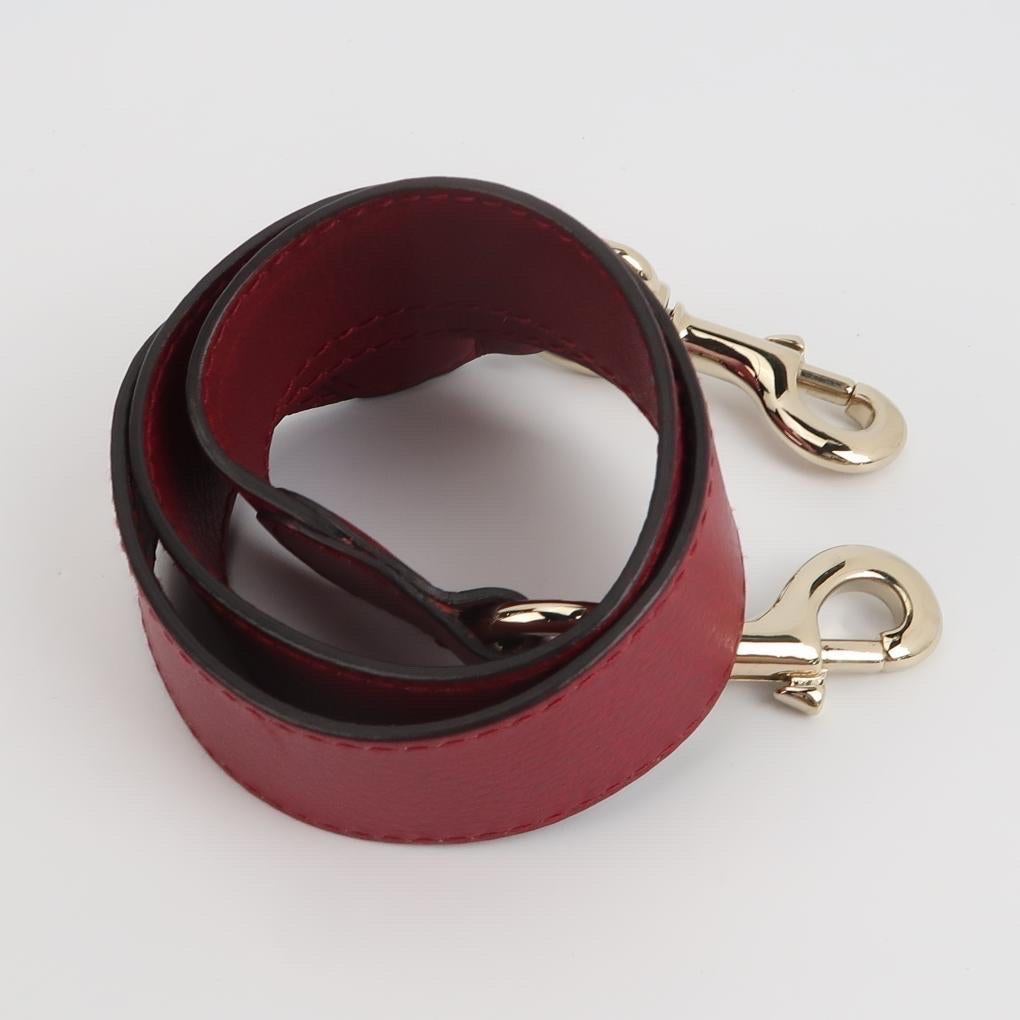Gucci Jackie Medium Borsa a tracolla in pelle di vitello rossa in vendita 6
