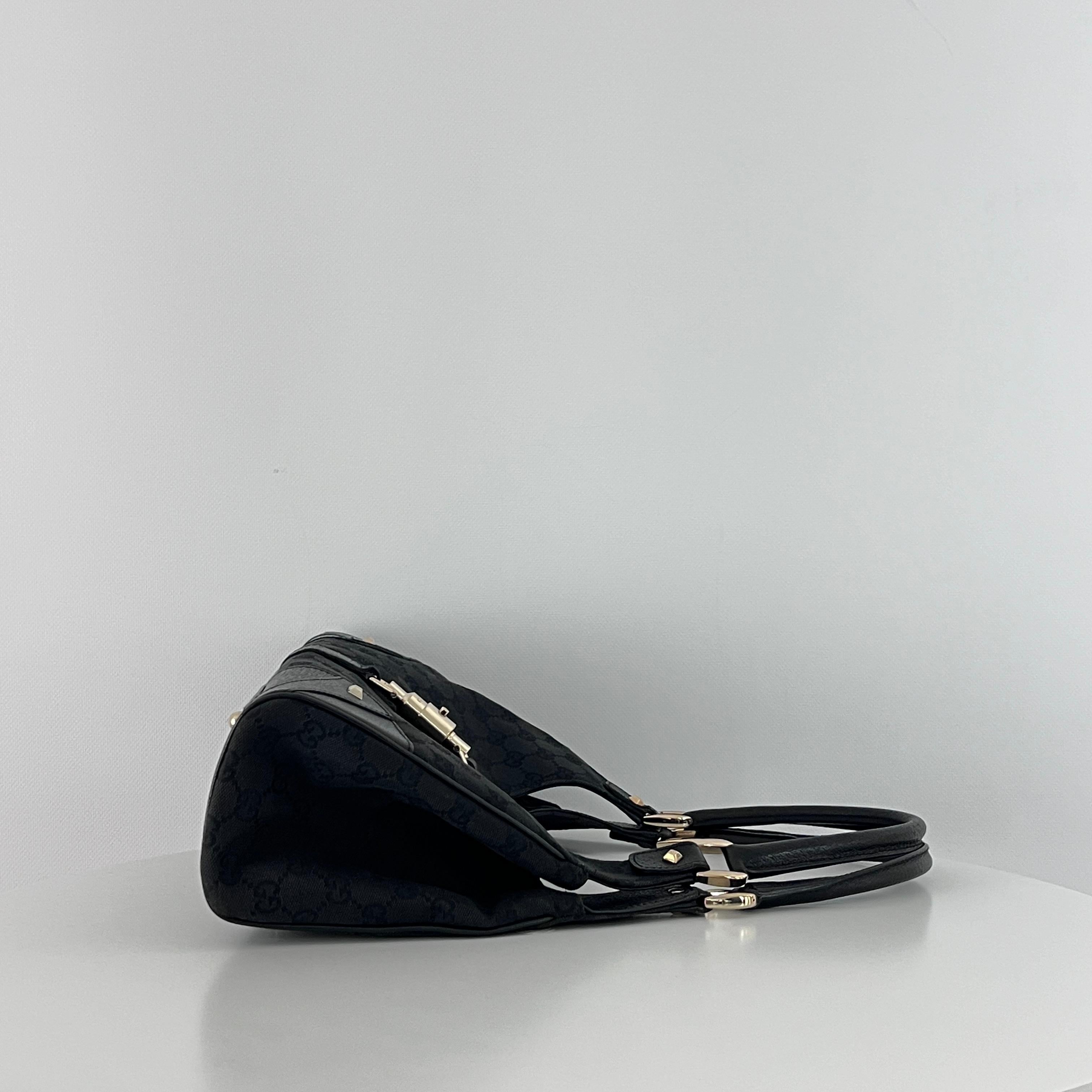 Gucci Jackie Borsa a tracolla in tela e pelle nera circa 2000 in vendita 1