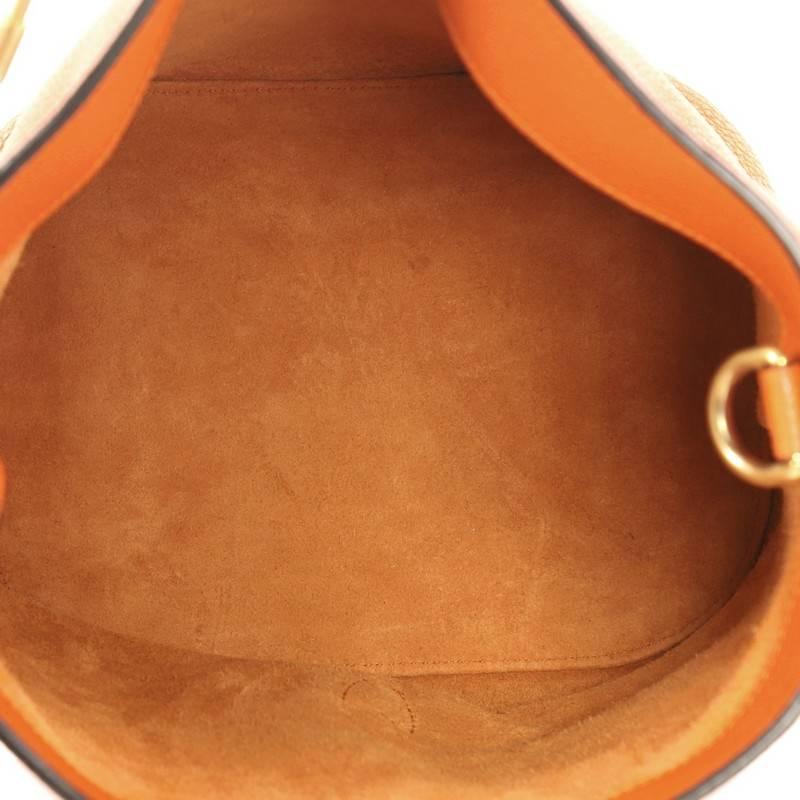Gucci Jackie Soft Bucket Bag Leather  1