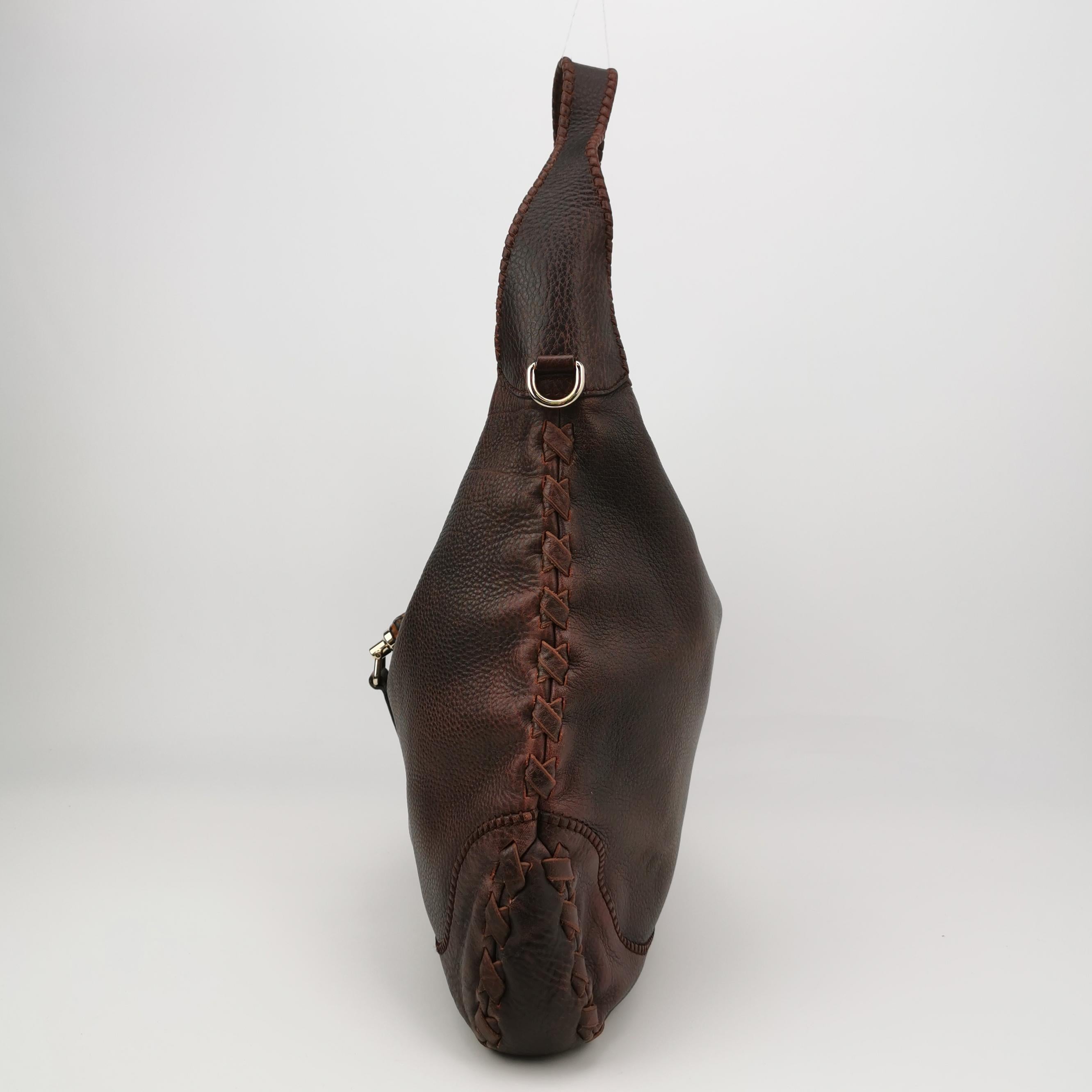 Noir Gucci Jackie Soft Large Brown Leather Shoulder Bag With Strap en vente