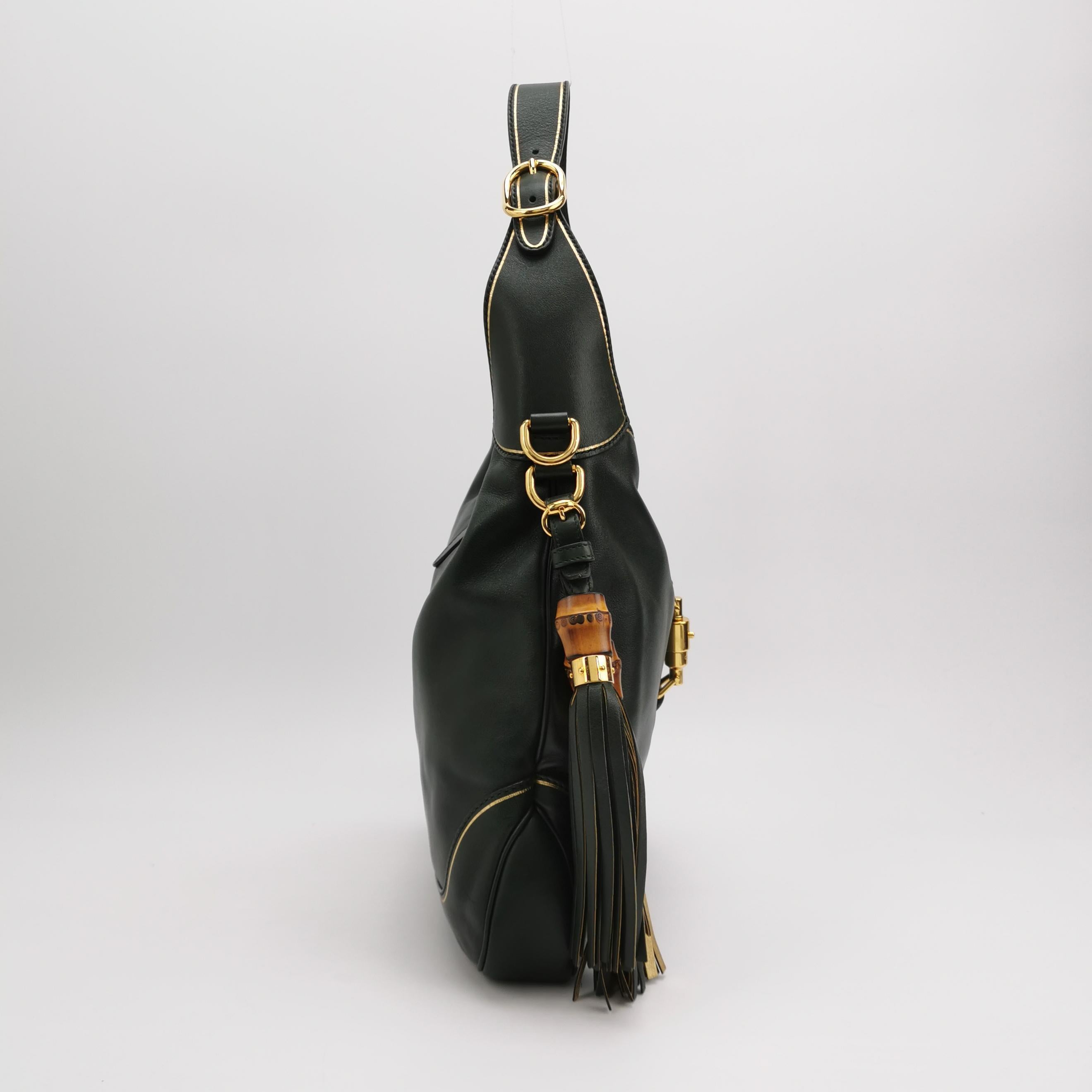 Gucci Jackie Soft Medium Borsa a tracolla in pelle verde con tracolla In condizioni buone in vendita a AUBERVILLIERS, FR