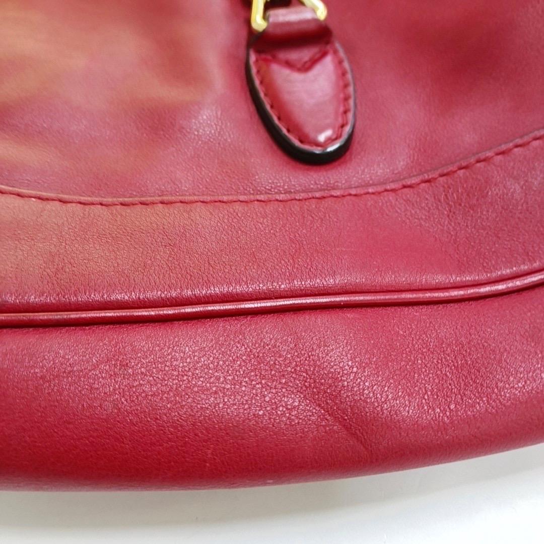 Sac Gucci Jackie Soft Medium Cuir Bourgogne Rouge Or Pistoque Fermeture Pistoque en vente 6