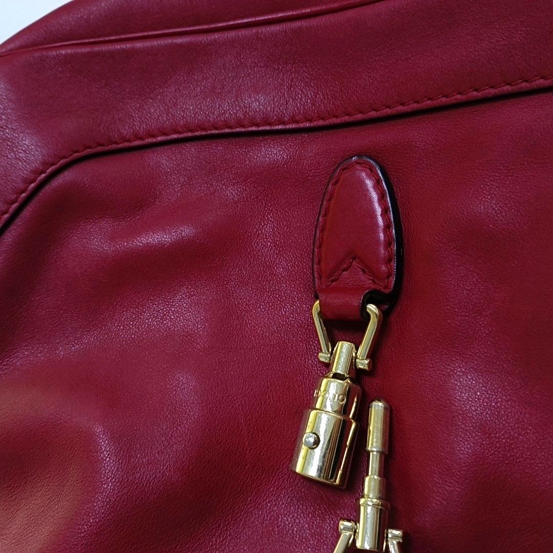 Sac Gucci Jackie Soft Medium Cuir Bourgogne Rouge Or Pistoque Fermeture Pistoque en vente 9