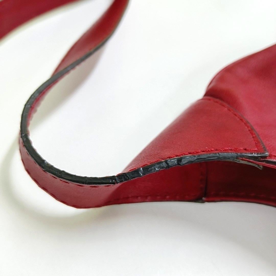 Sac Gucci Jackie Soft Medium Cuir Bourgogne Rouge Or Pistoque Fermeture Pistoque en vente 15