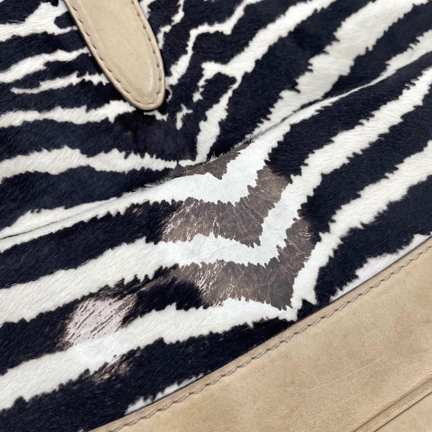 Gucci Jackie Soft Medium in pelle di vitello stile pony con stampa zebrata e pelle beige in vendita 8