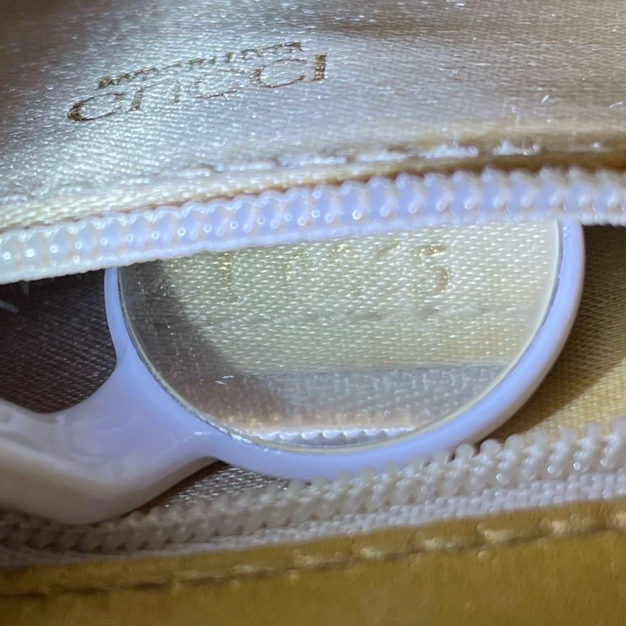 Gucci Jackie Vintage Gold Seide Satin Top Handle Abendtasche im Angebot 4