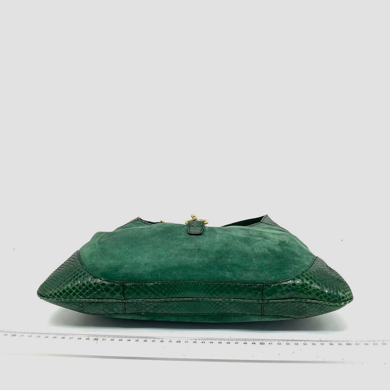 Gucci Jackie Vintage Large Green Suede and Snake-skin Leather Gold Hardware Bon état - En vente à AUBERVILLIERS, FR