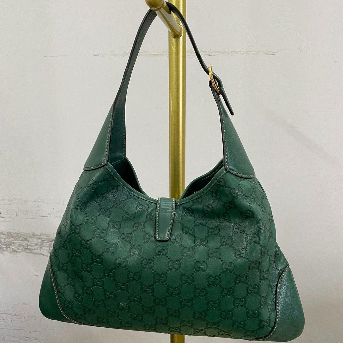 Gucci Jackie Vintage Leather Medium Handbag Green Gucci Monogram
 These are professional photos of the actual bag.
 CONDITION: VERY GOOD 
 This preloved Gucci item is in very good condition with light rubbing around the corners. light scratches on