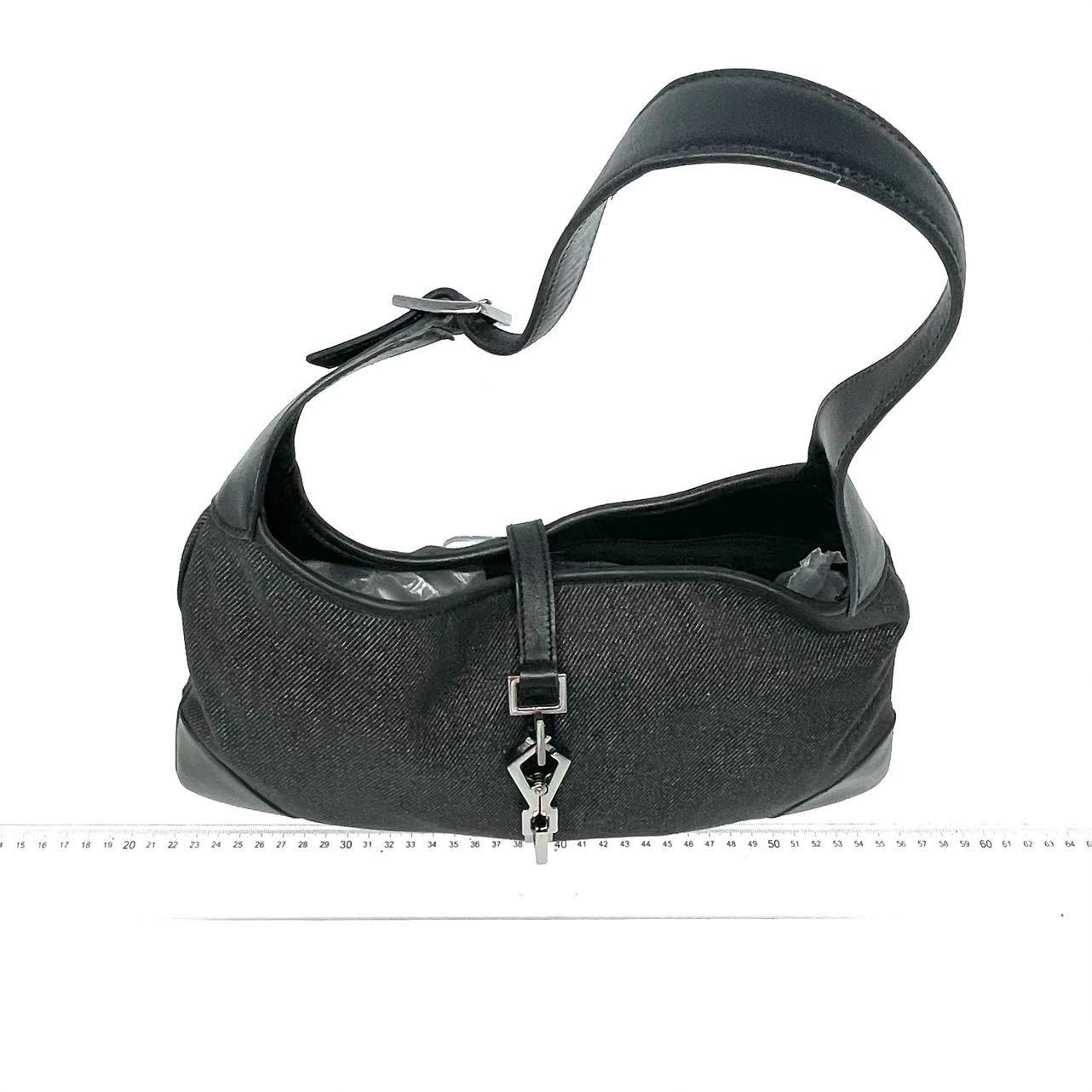 Gucci Jackie Vintage Medium Schwarz Denim Leder Silber Hardware Umhängetasche im Zustand „Gut“ im Angebot in AUBERVILLIERS, FR